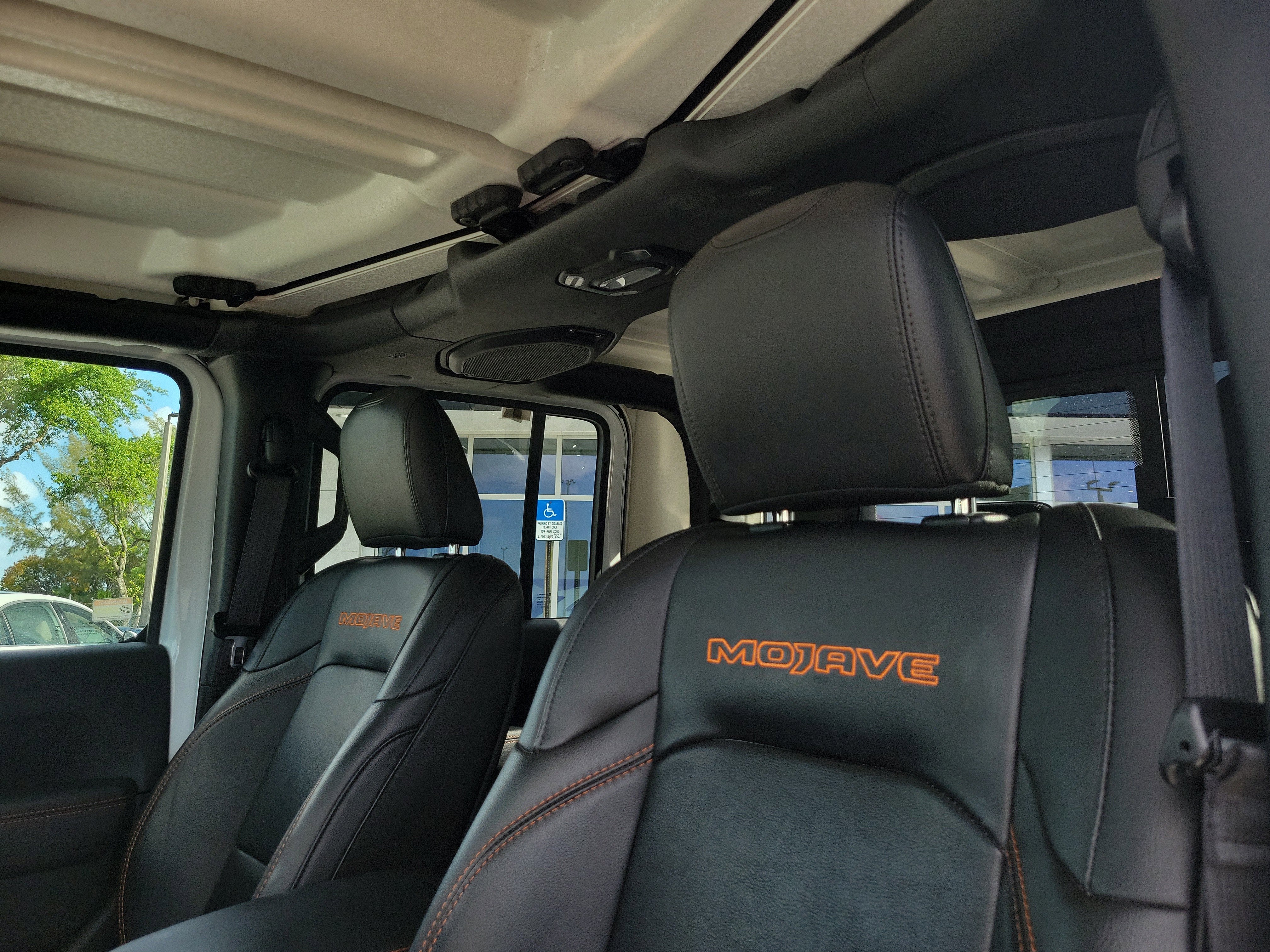 2022 Jeep Gladiator Mojave