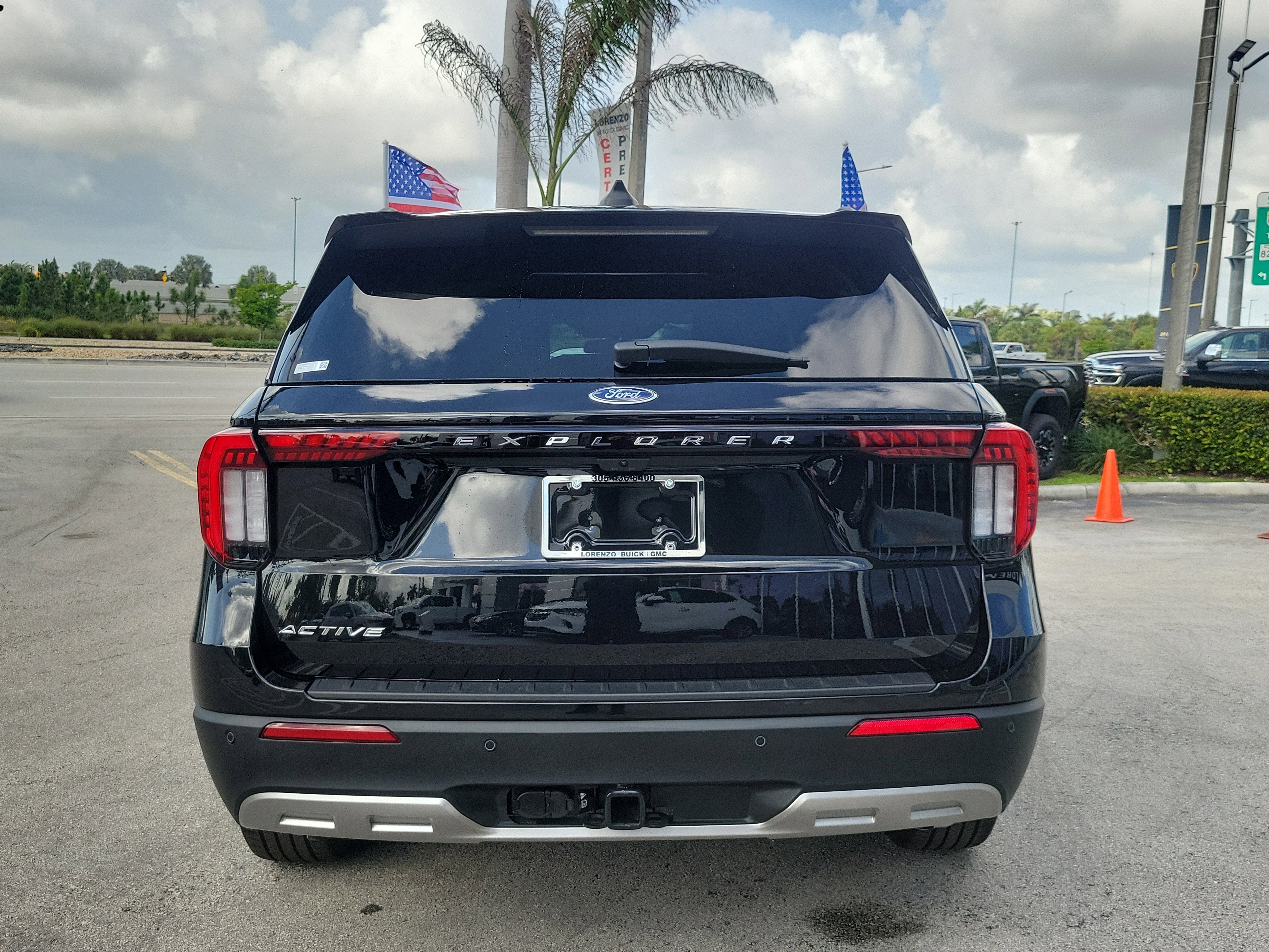 2026 Ford Explorer Active w/100A Pkg