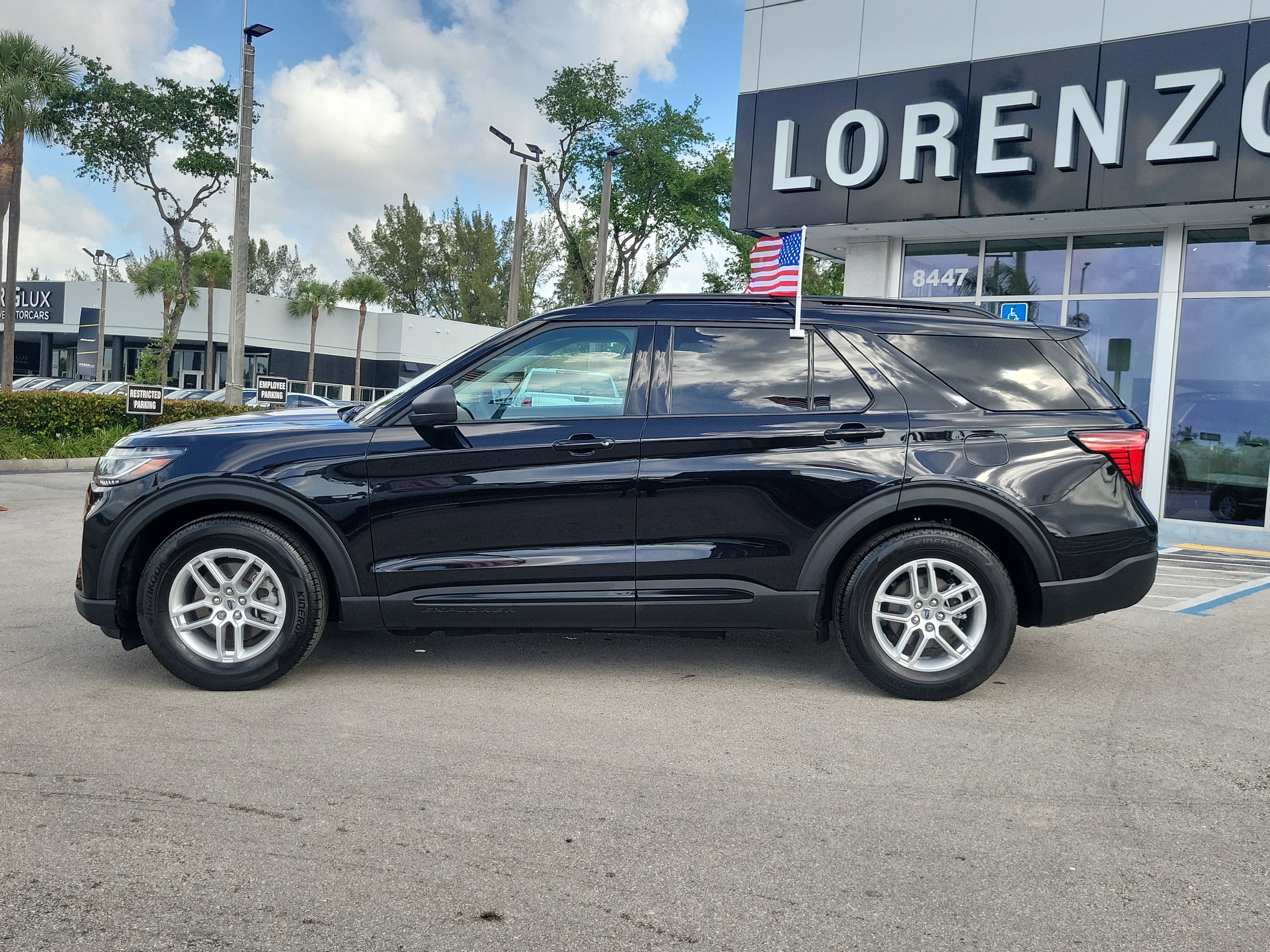 2026 Ford Explorer Active w/100A Pkg