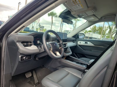 2026 Ford Explorer Active w/100A Pkg