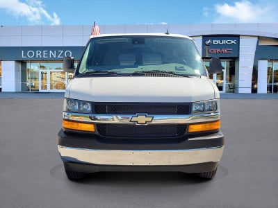 2025 Chevrolet Express Passenger 1LT