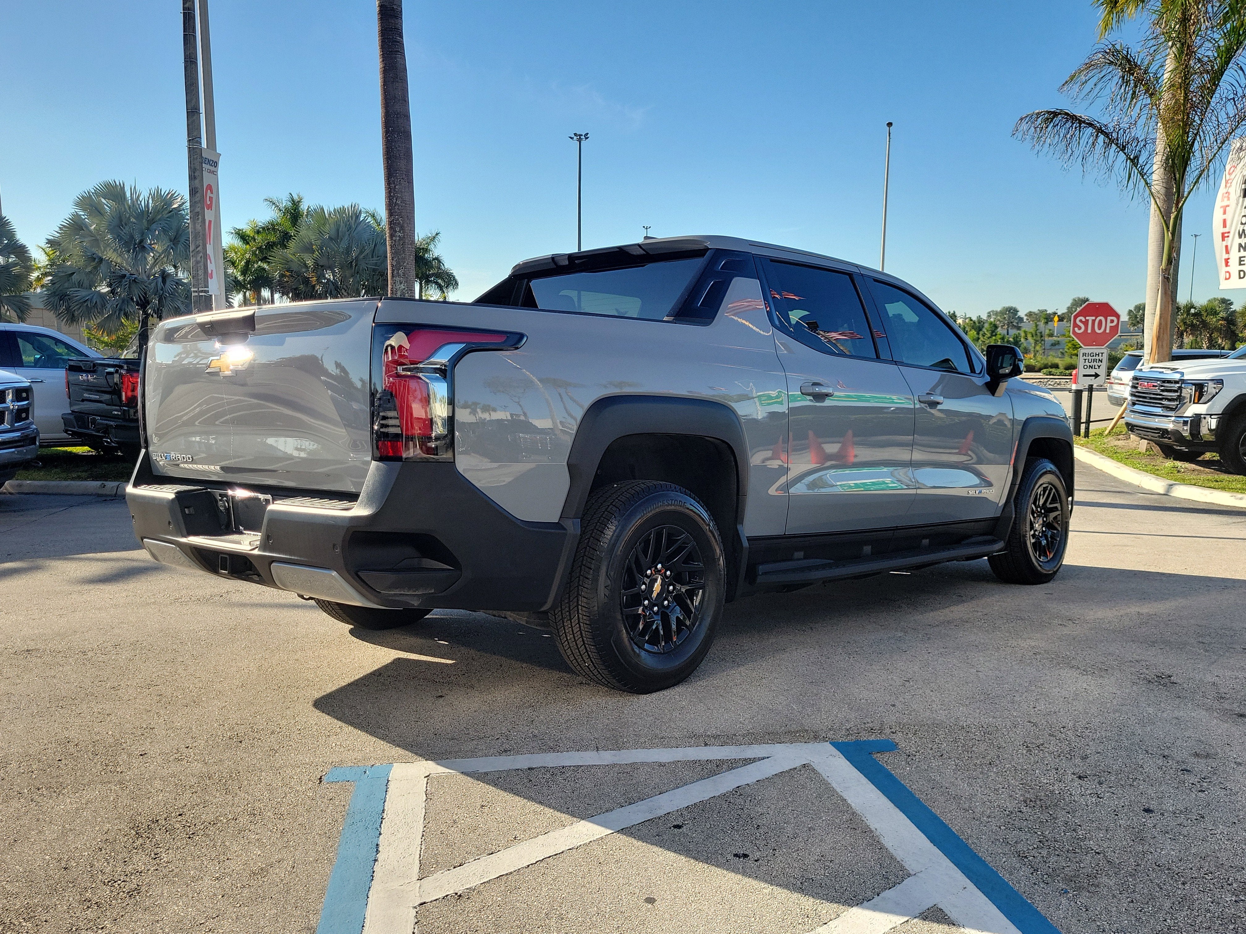 2026 Chevrolet Silverado EV LT - Standard Range