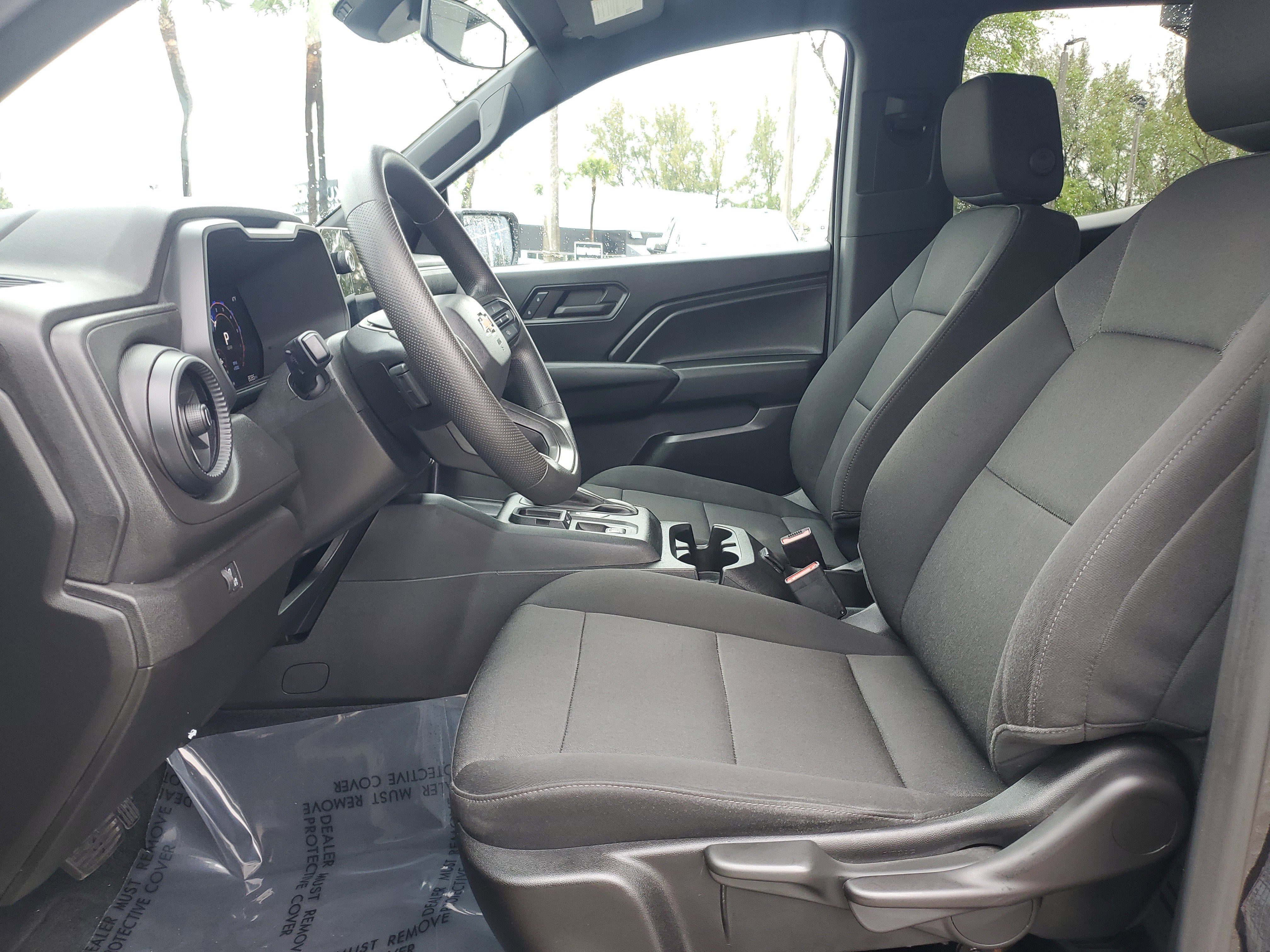 2024 Chevrolet Colorado WT