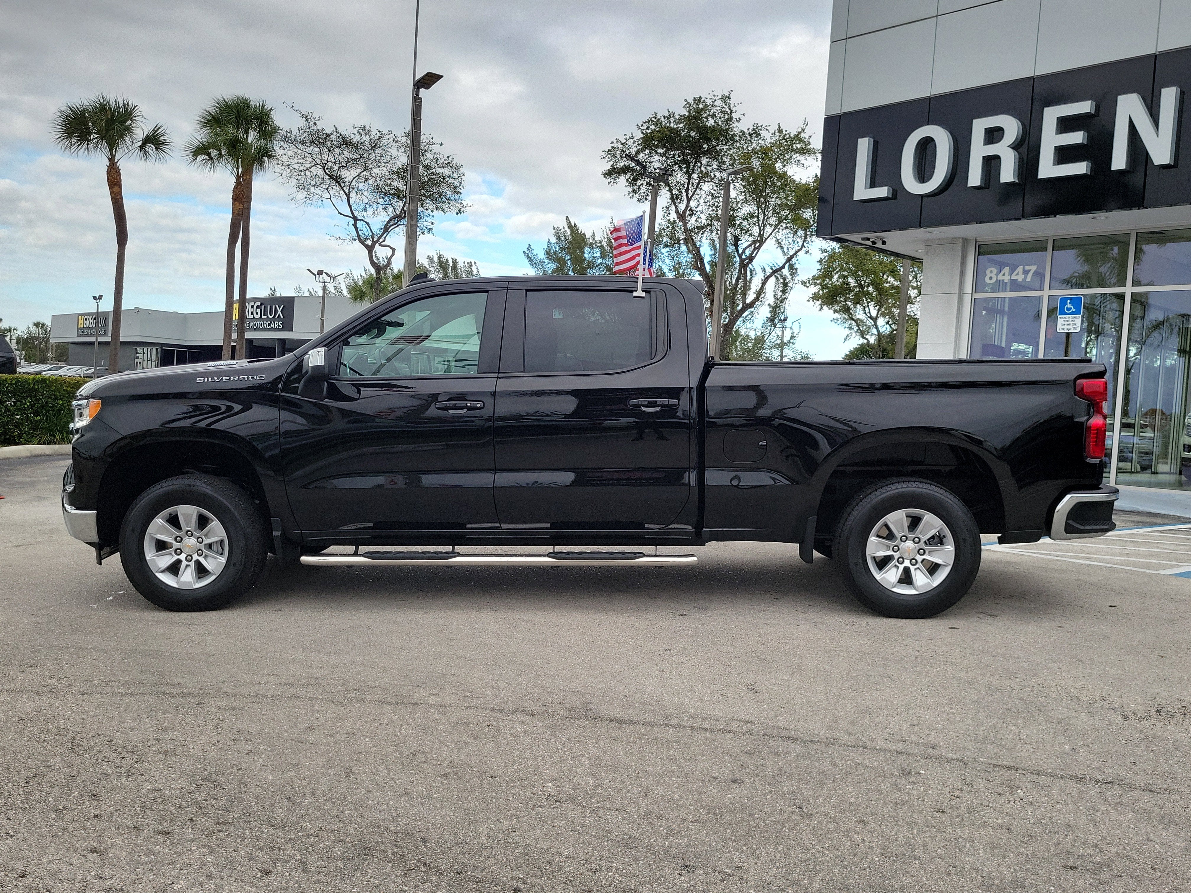 2025 Chevrolet Silverado 1500 LT