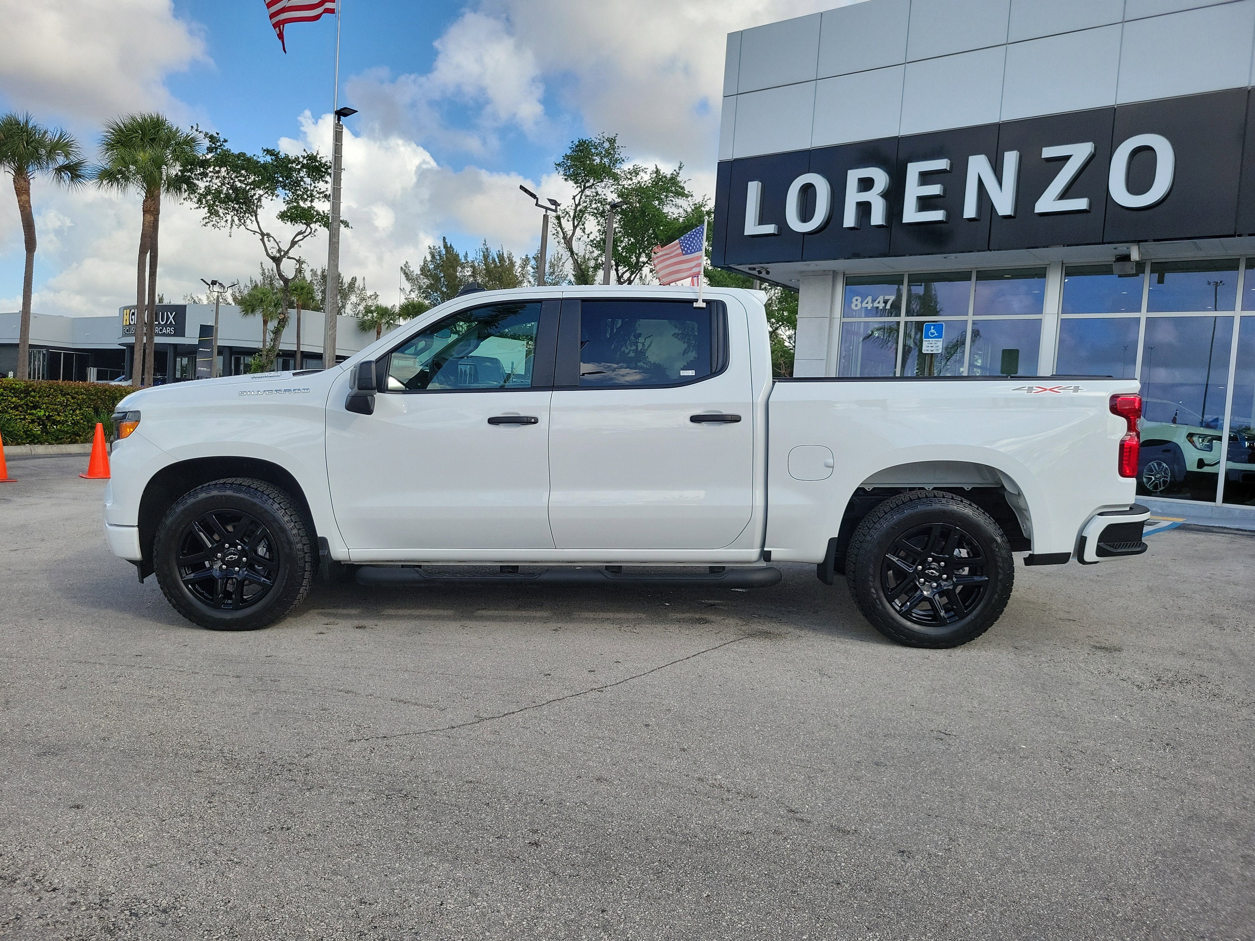 2025 Chevrolet Silverado 1500 Custom