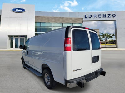 2025 Chevrolet Express Cargo WT