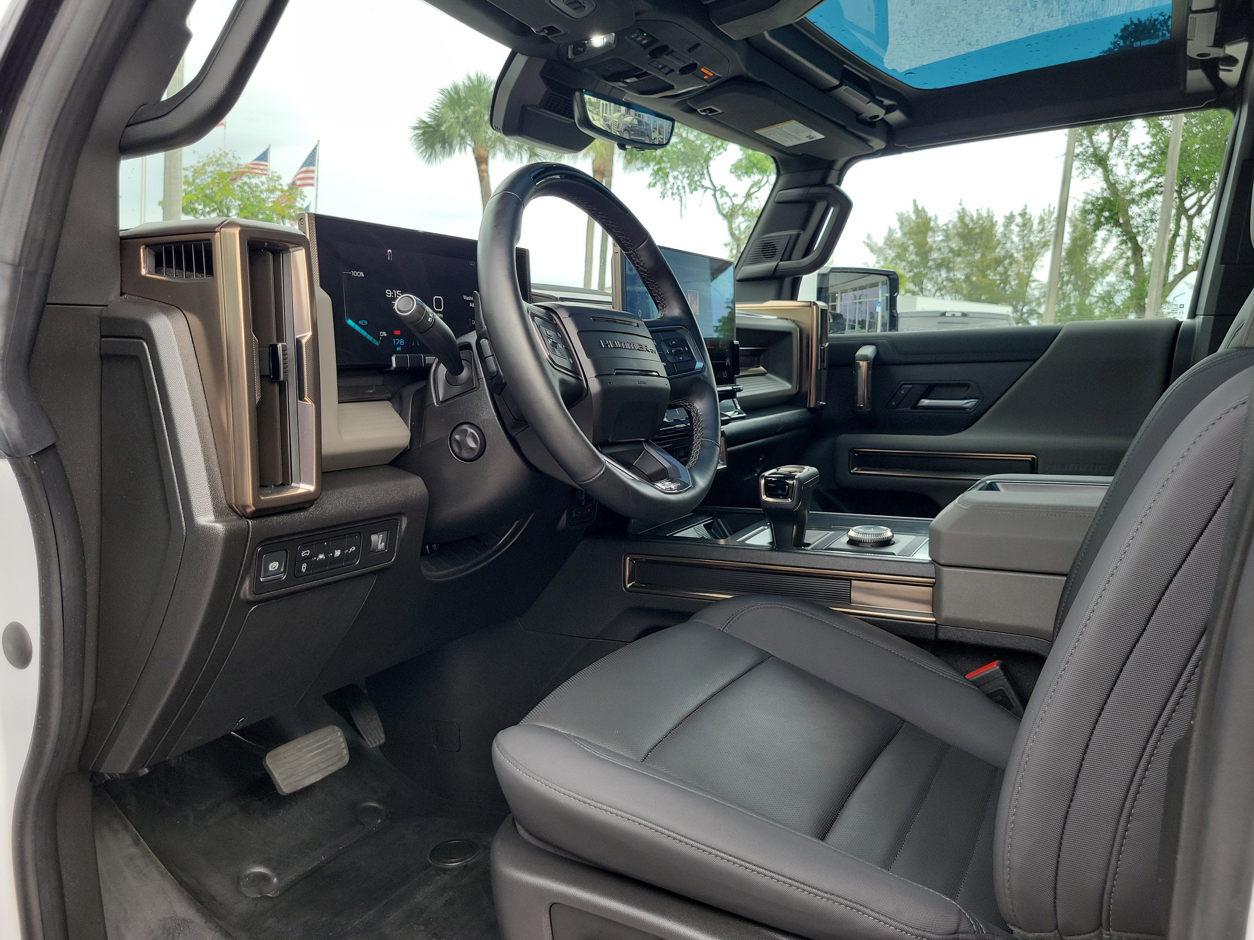 2025 GMC HUMMER EV SUV 2X