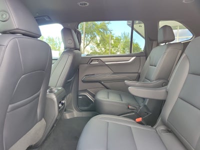 2024 GMC Acadia Elevation