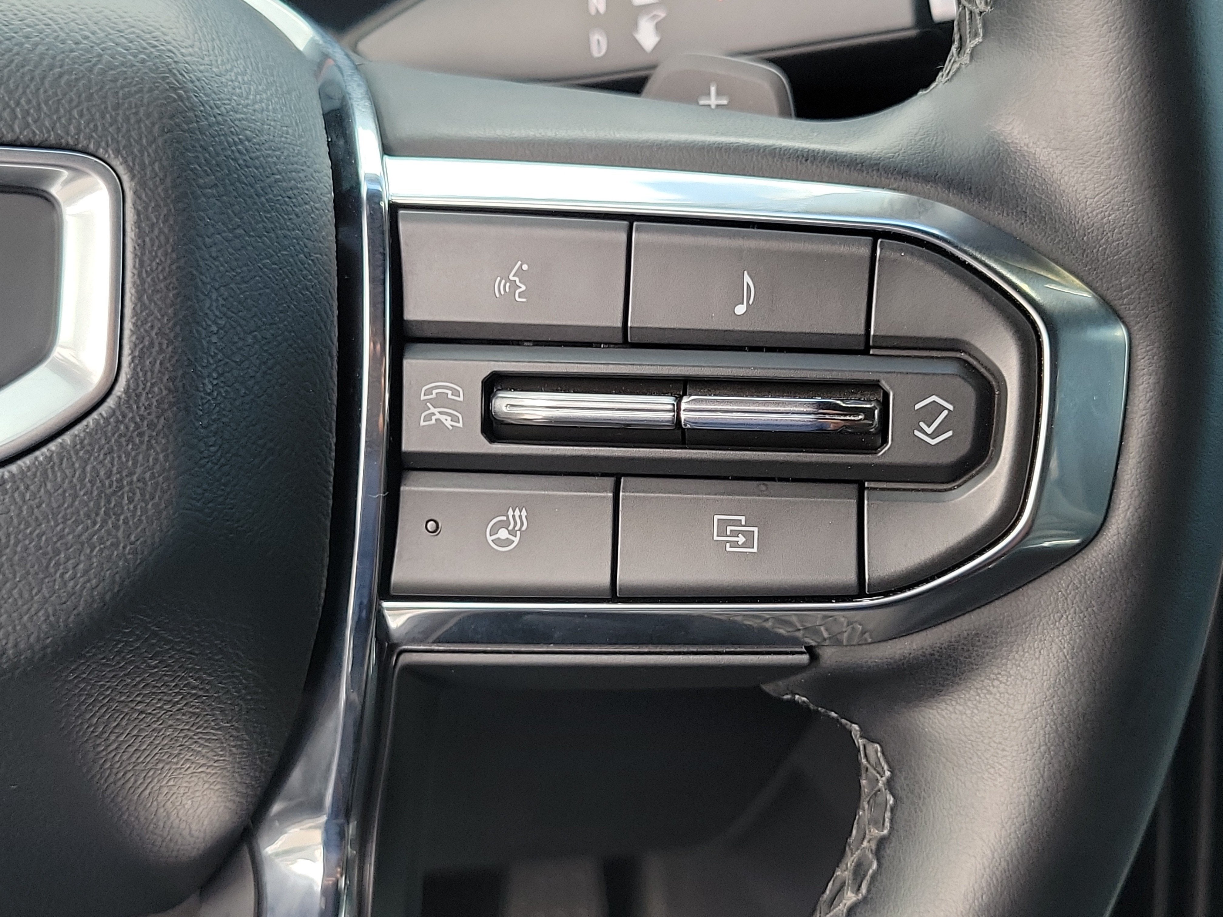 2024 GMC Acadia Elevation