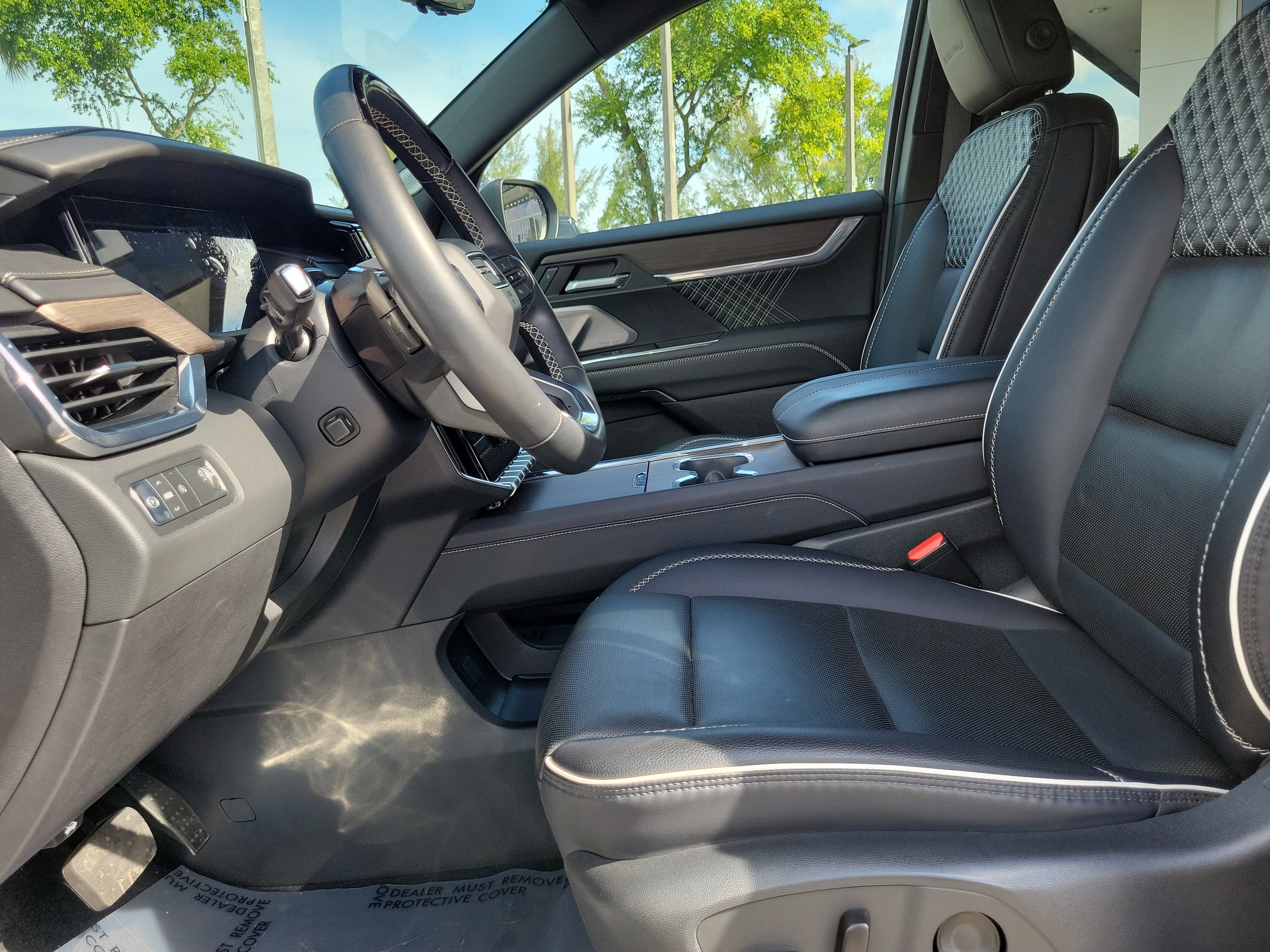 2024 GMC Acadia Denali