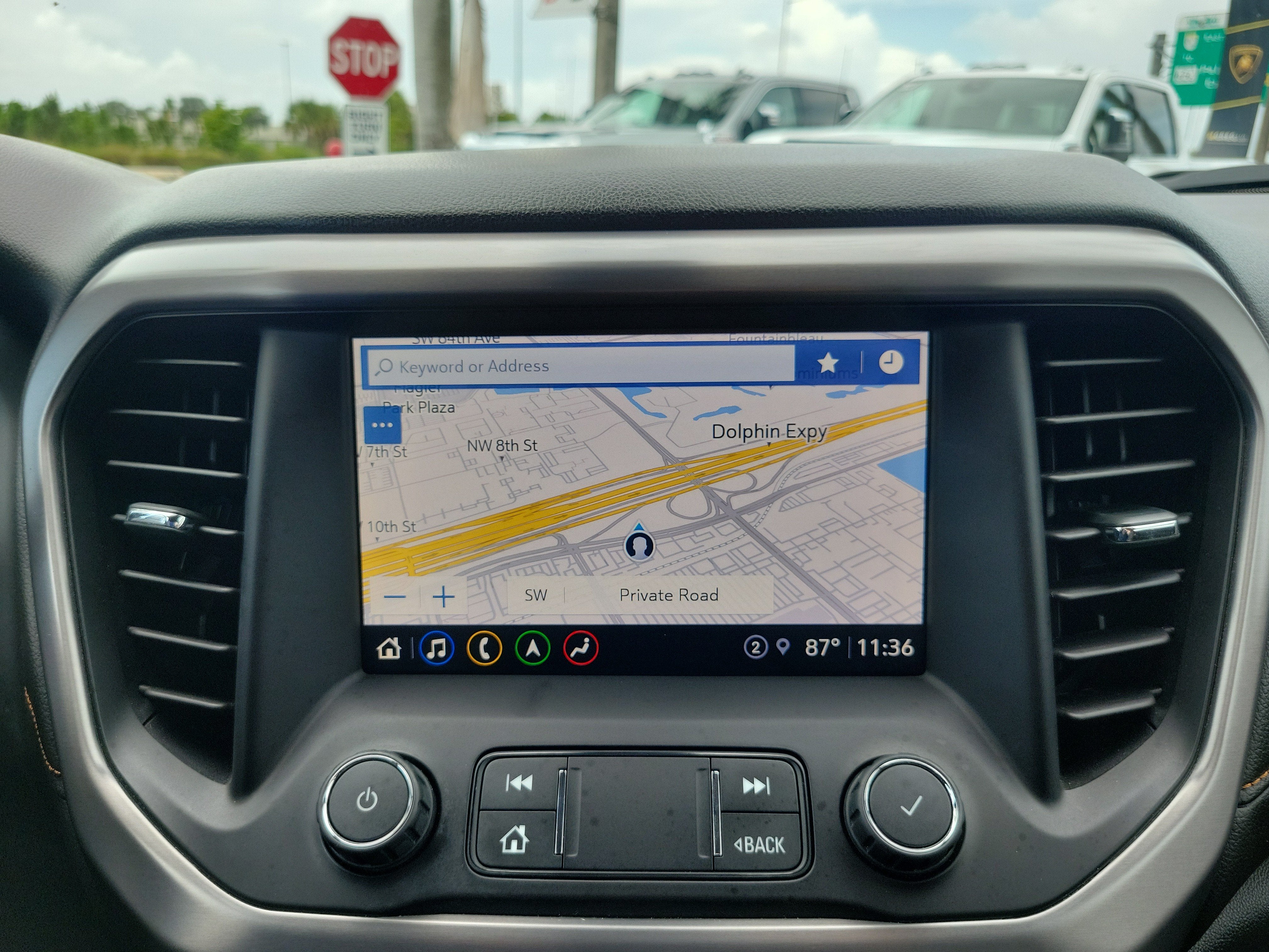 2021 GMC Acadia AT4