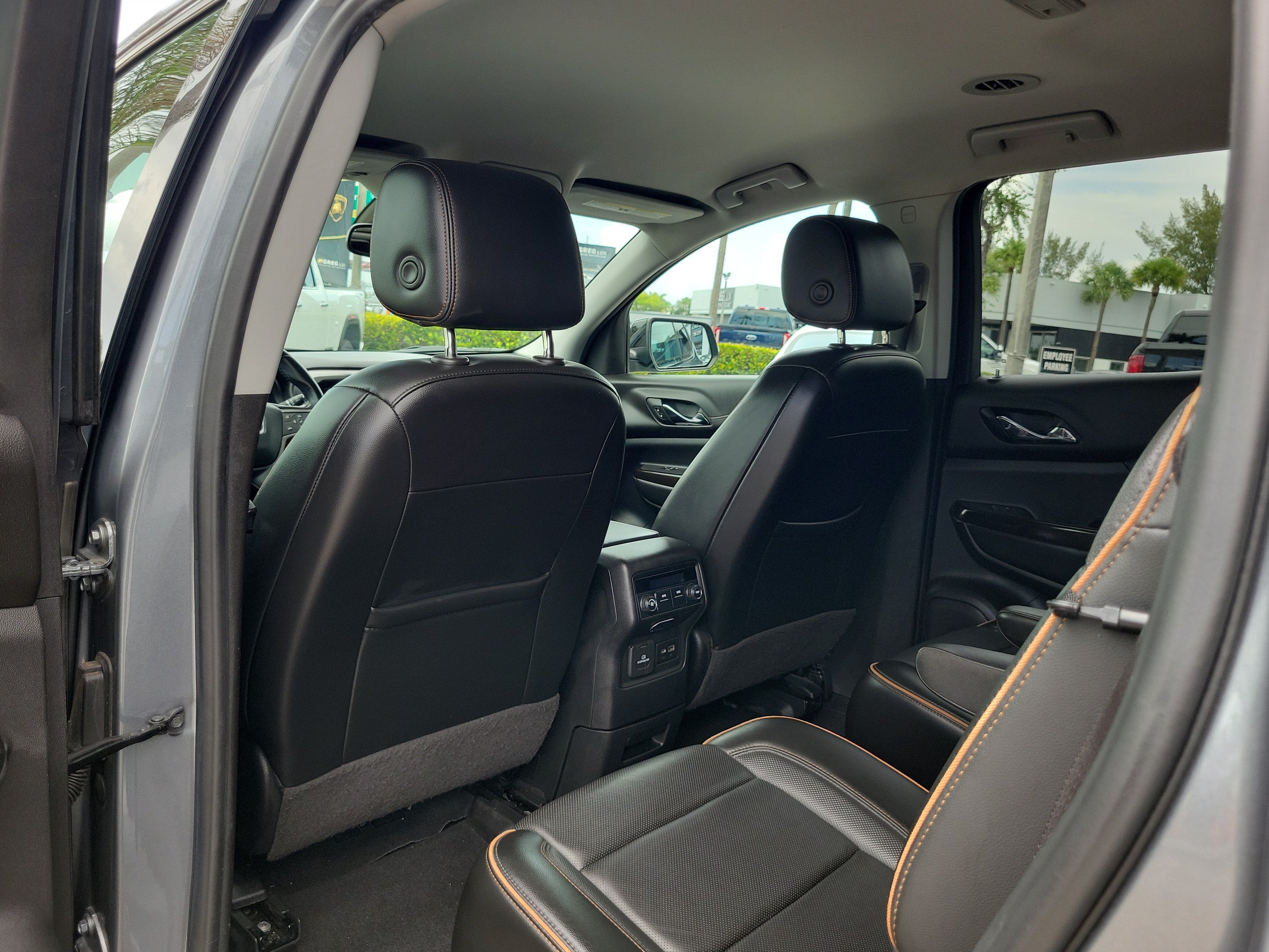 2021 GMC Acadia AT4