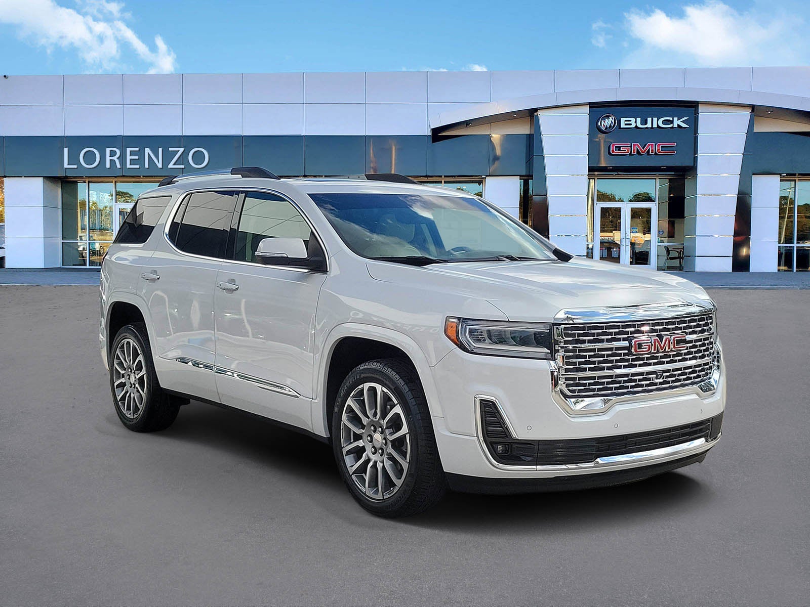 2023 GMC Acadia Denali