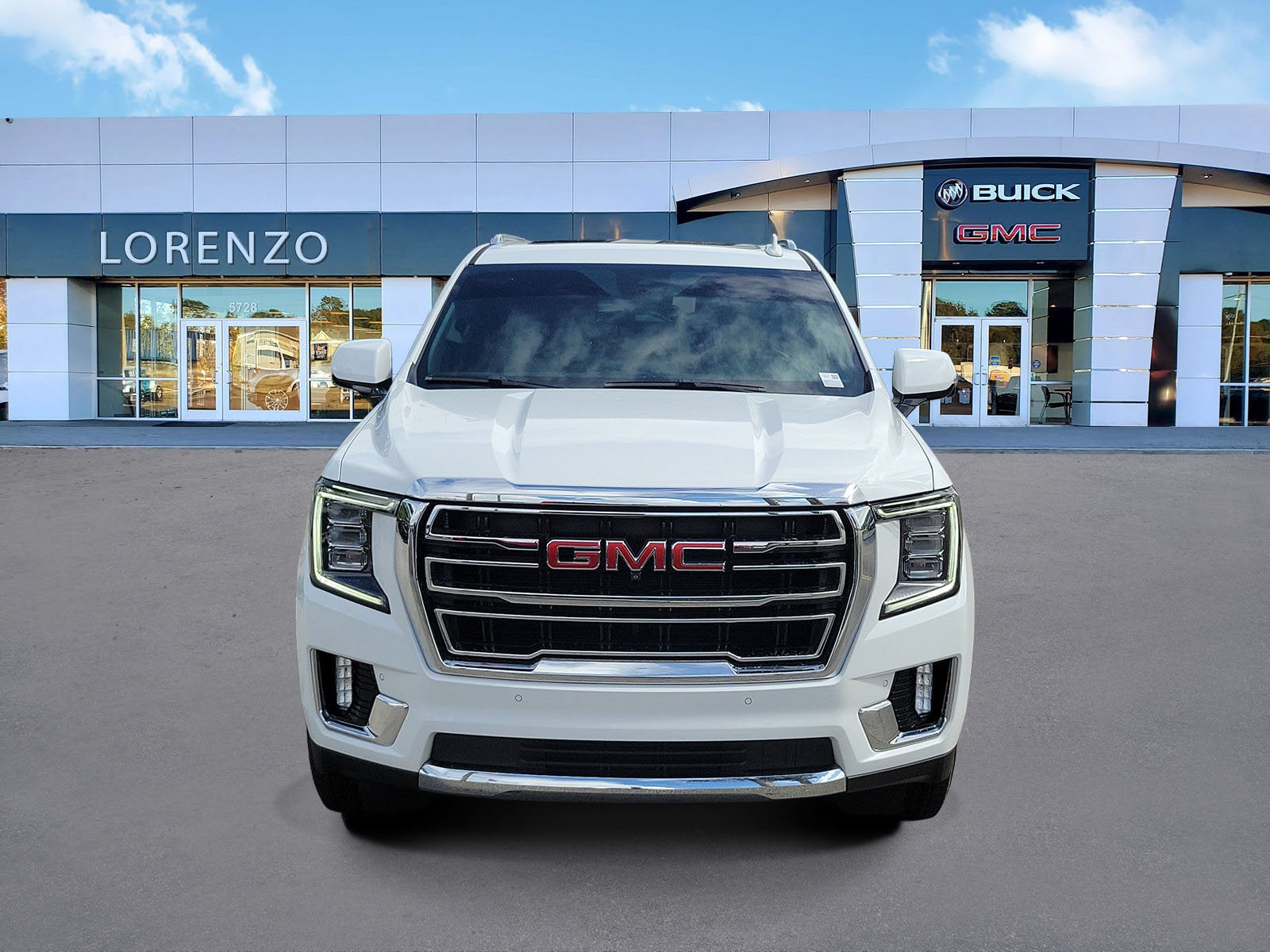 2023 GMC Yukon SLT