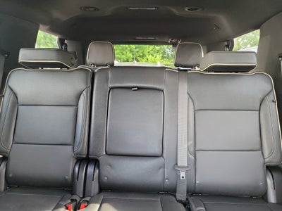 2025 GMC Yukon Elevation