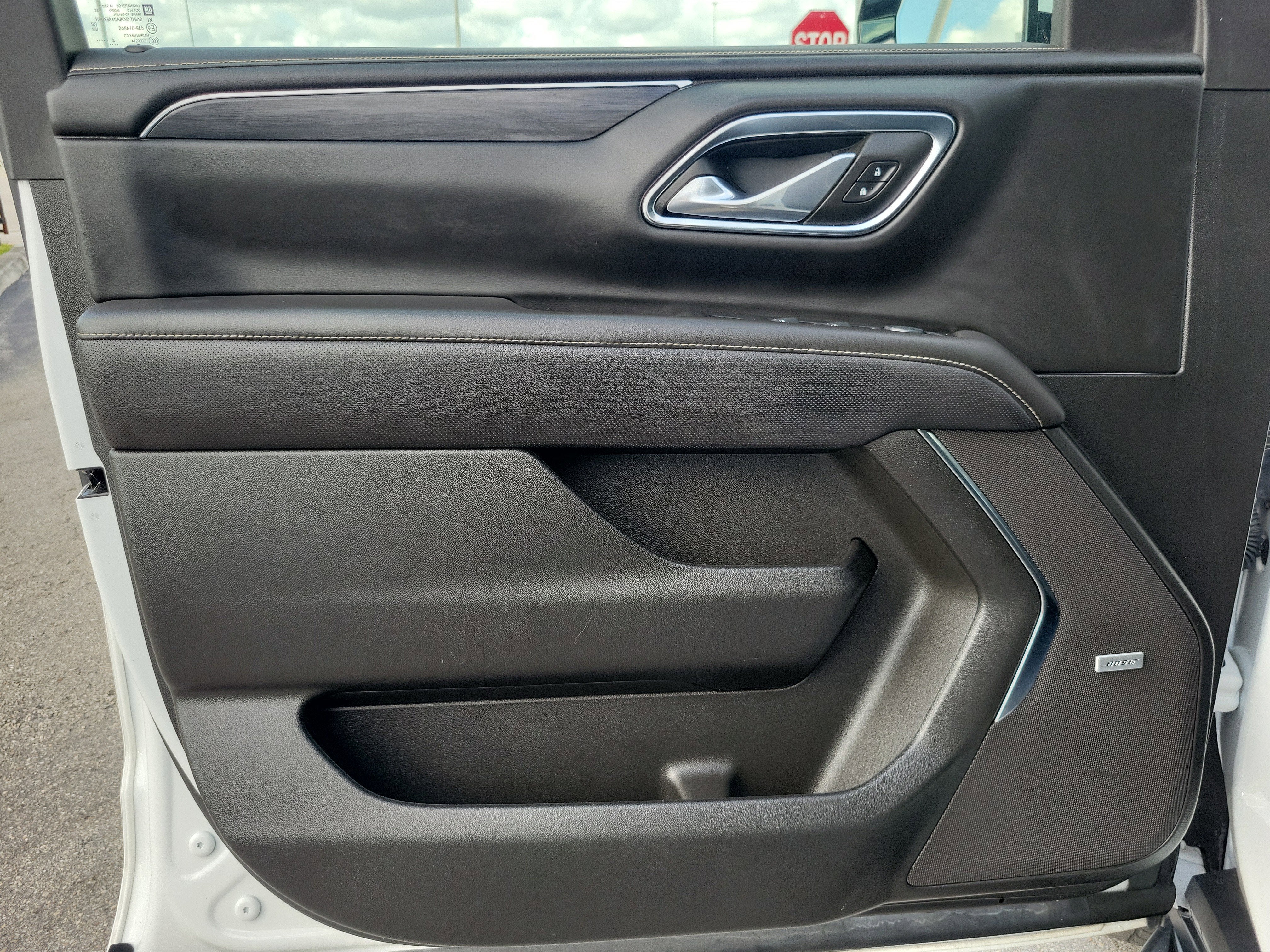 2024 GMC Yukon XL SLT
