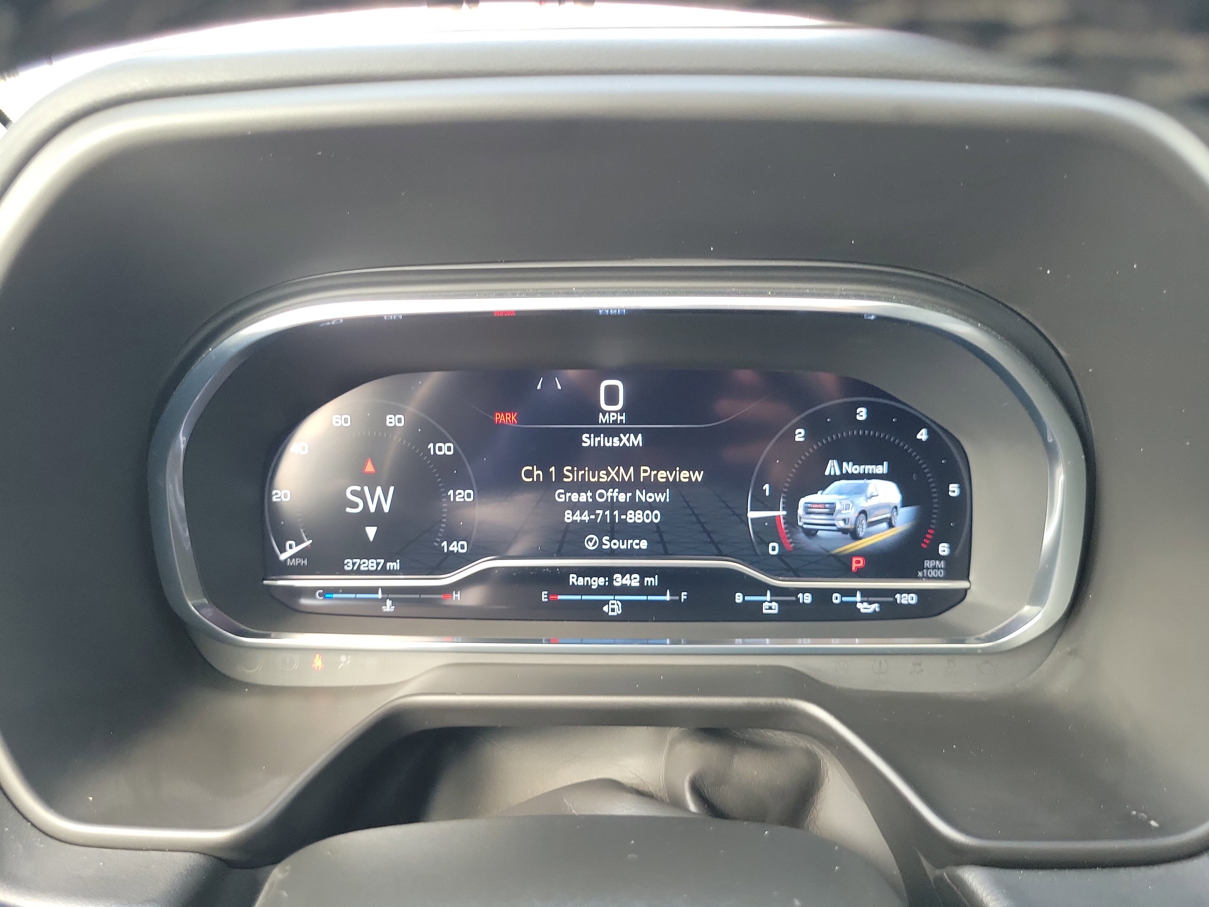 2024 GMC Yukon XL SLT