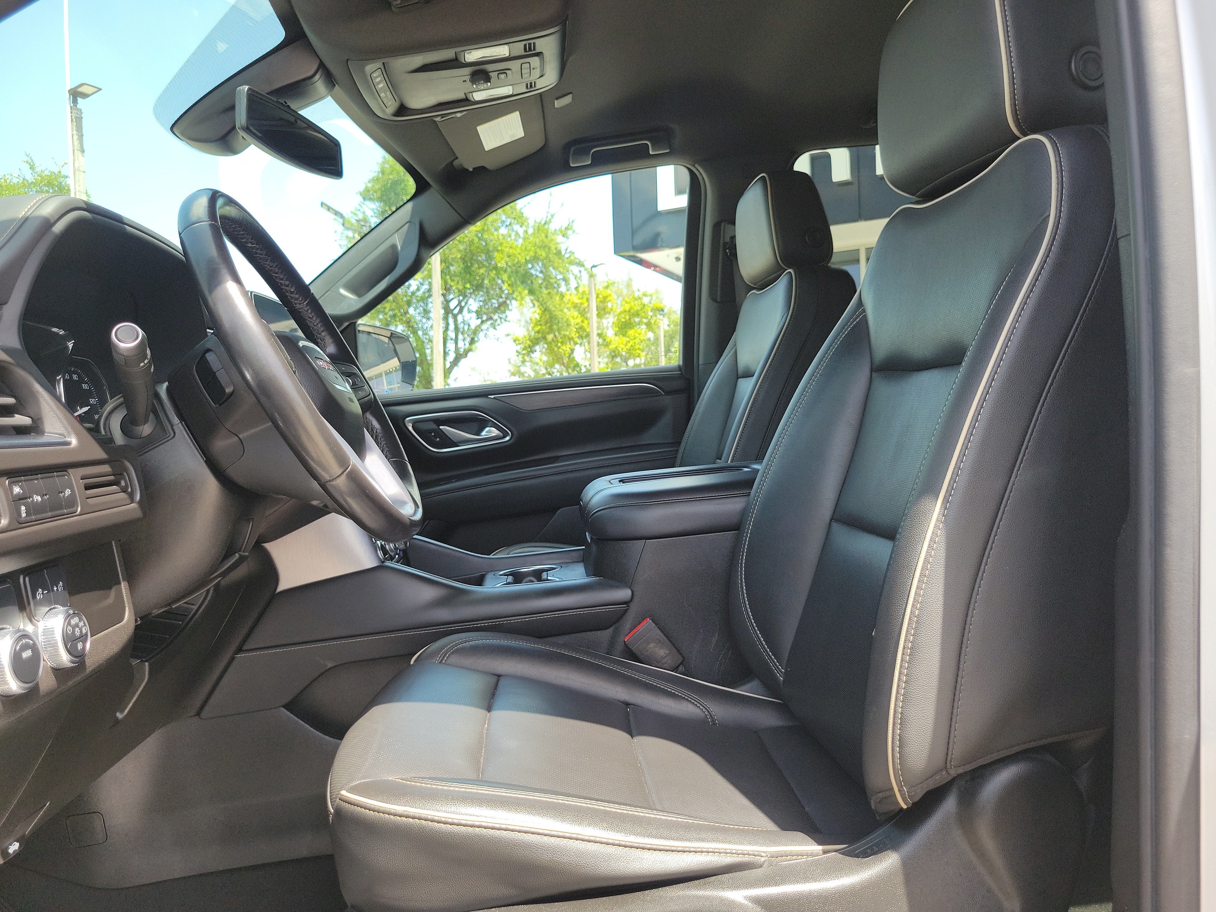 2021 GMC Yukon XL SLT