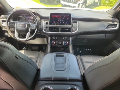 2021 GMC Yukon XL SLT