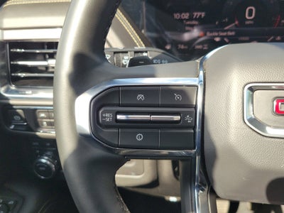 2025 GMC Yukon Elevation