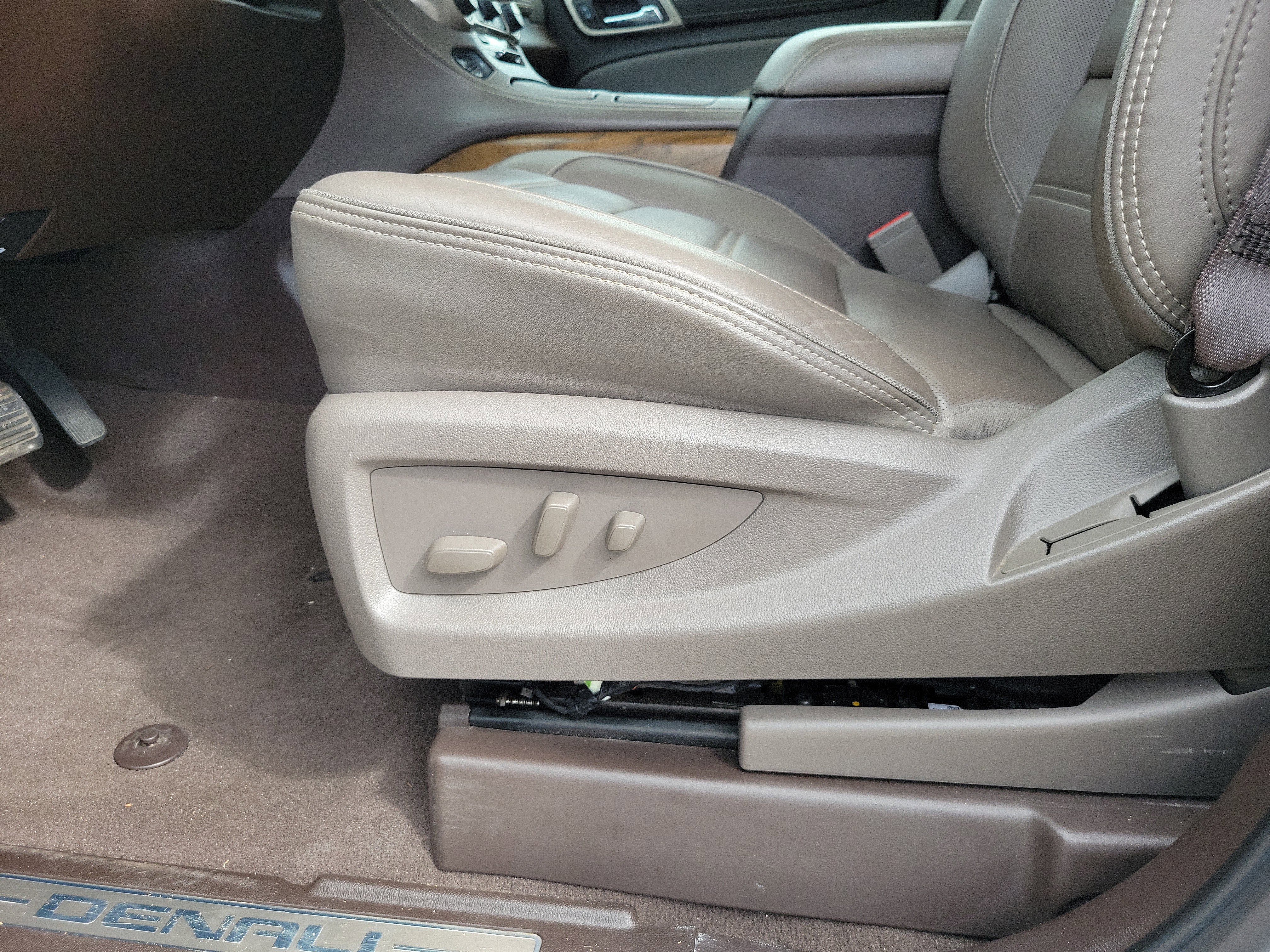 2020 GMC Yukon Denali
