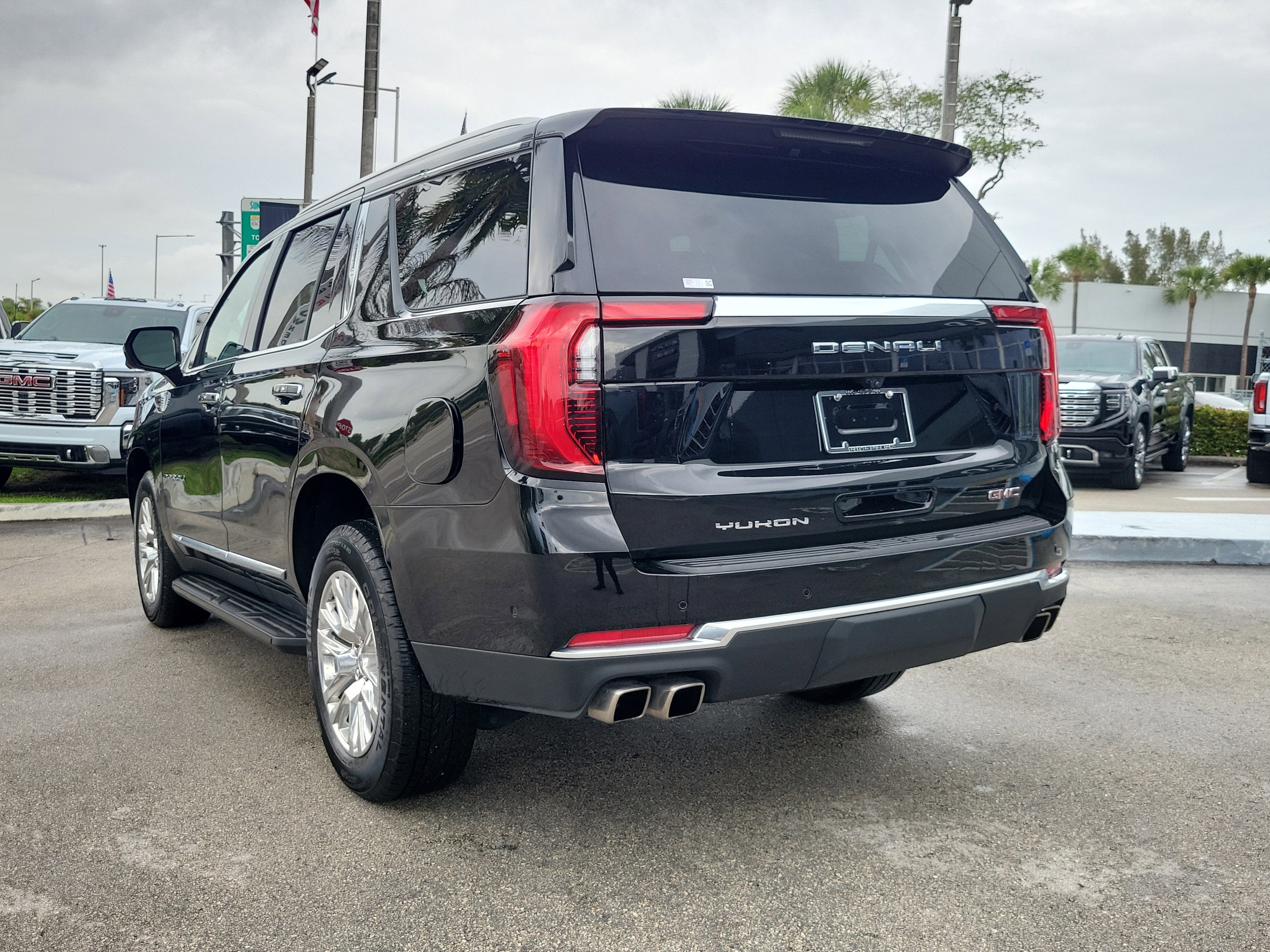 2025 GMC Yukon Denali
