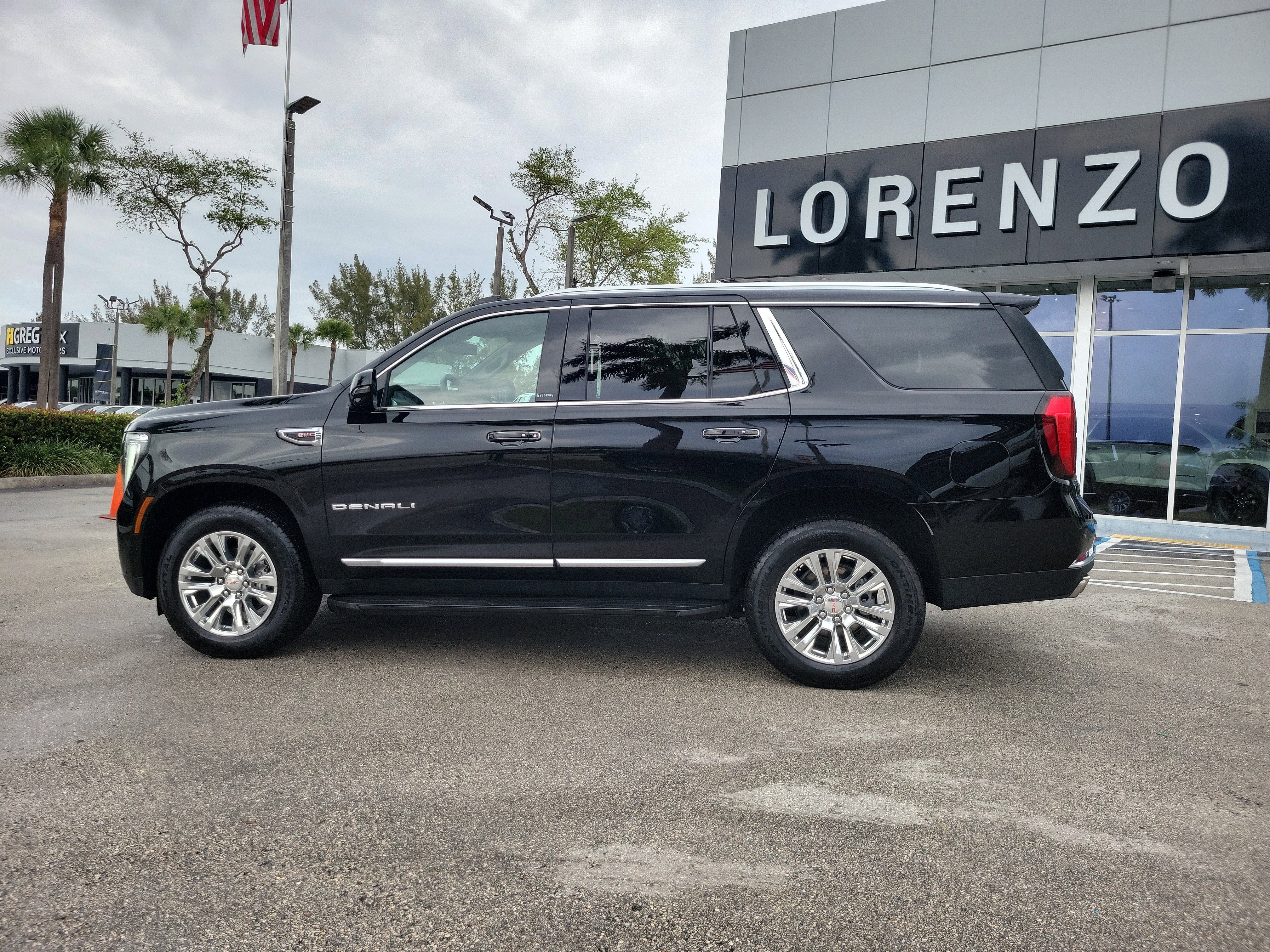 2025 GMC Yukon Denali