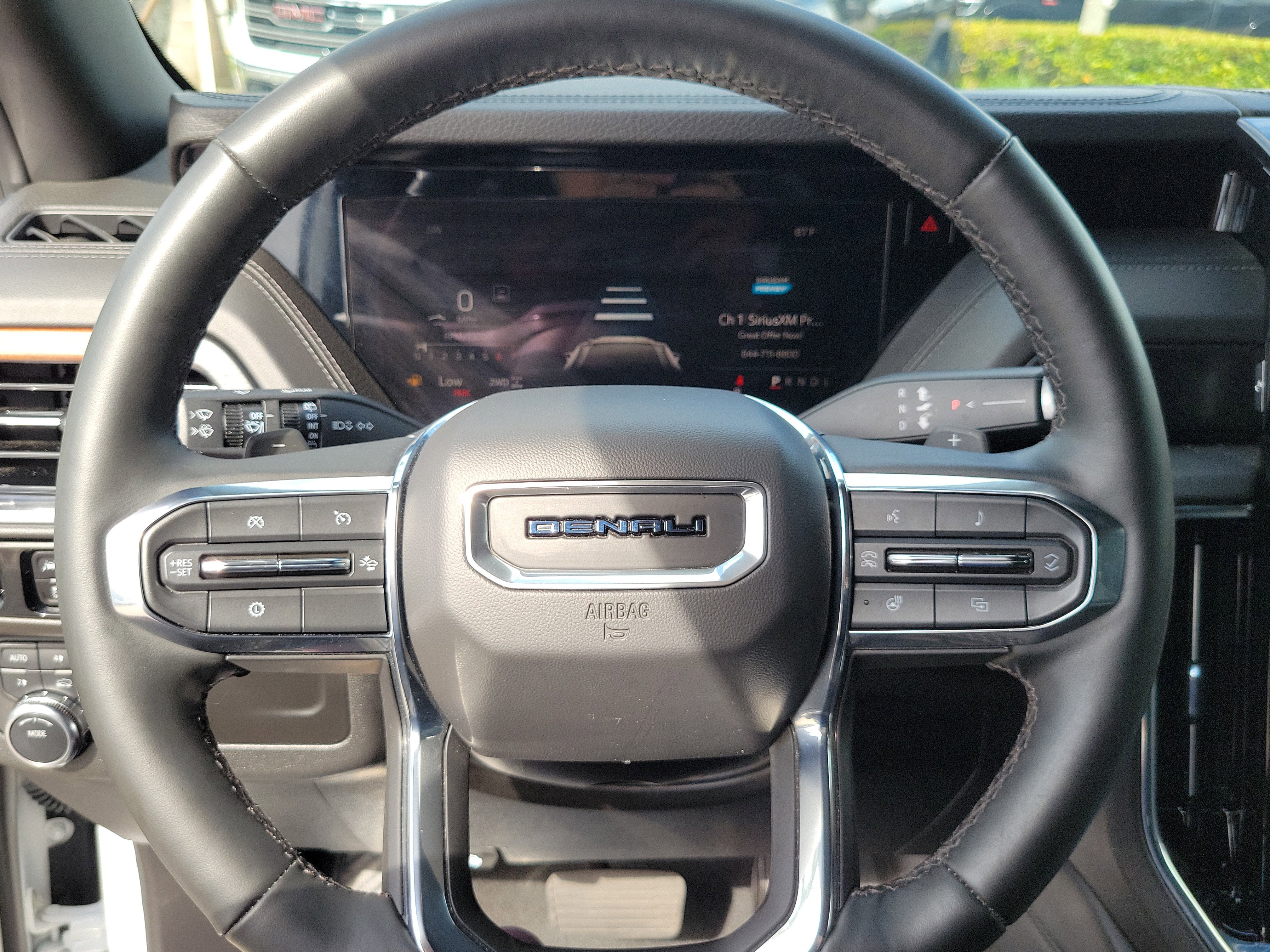 2025 GMC Yukon Denali