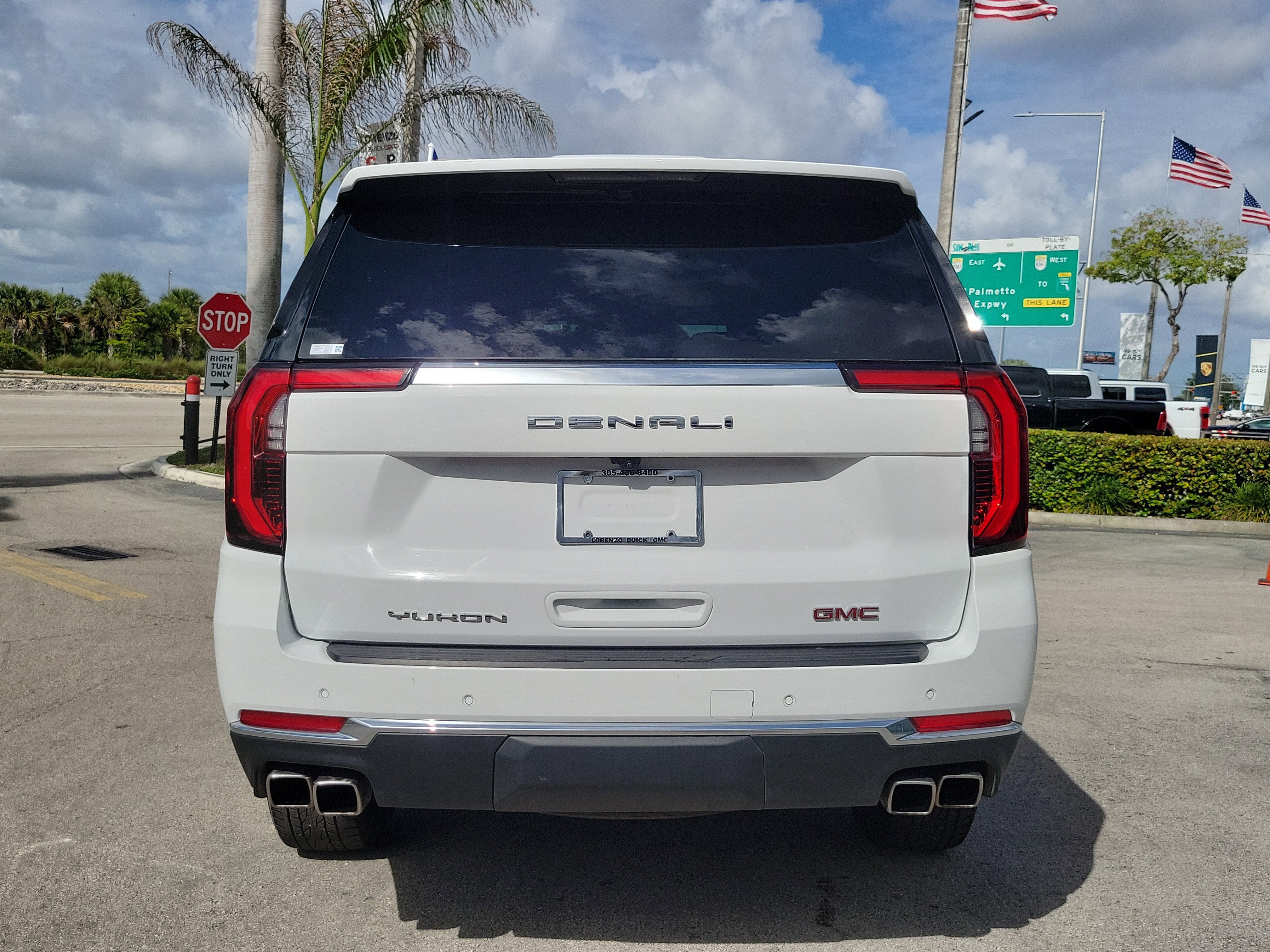 2025 GMC Yukon Denali