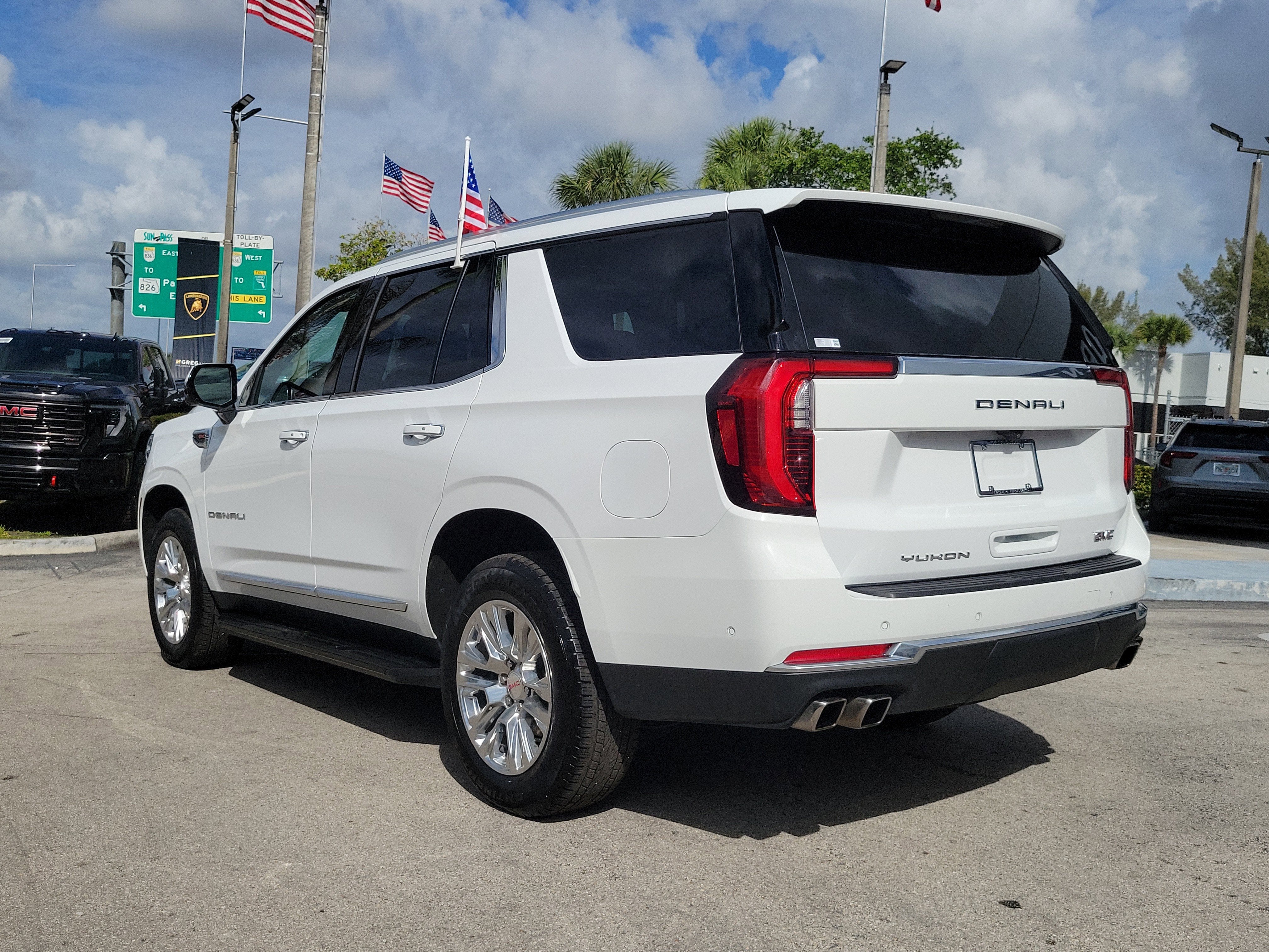 2025 GMC Yukon Denali