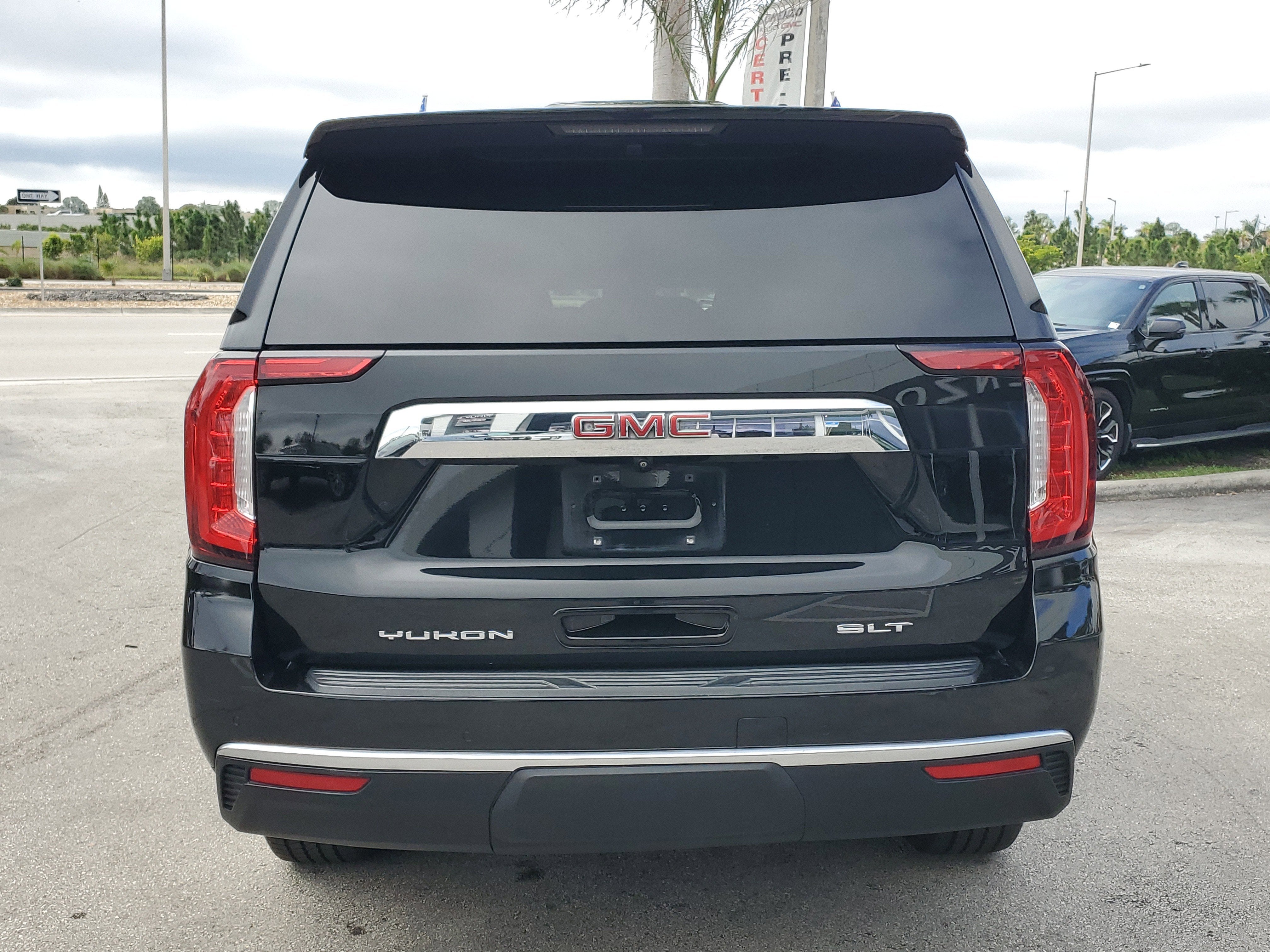 2021 GMC Yukon XL SLT