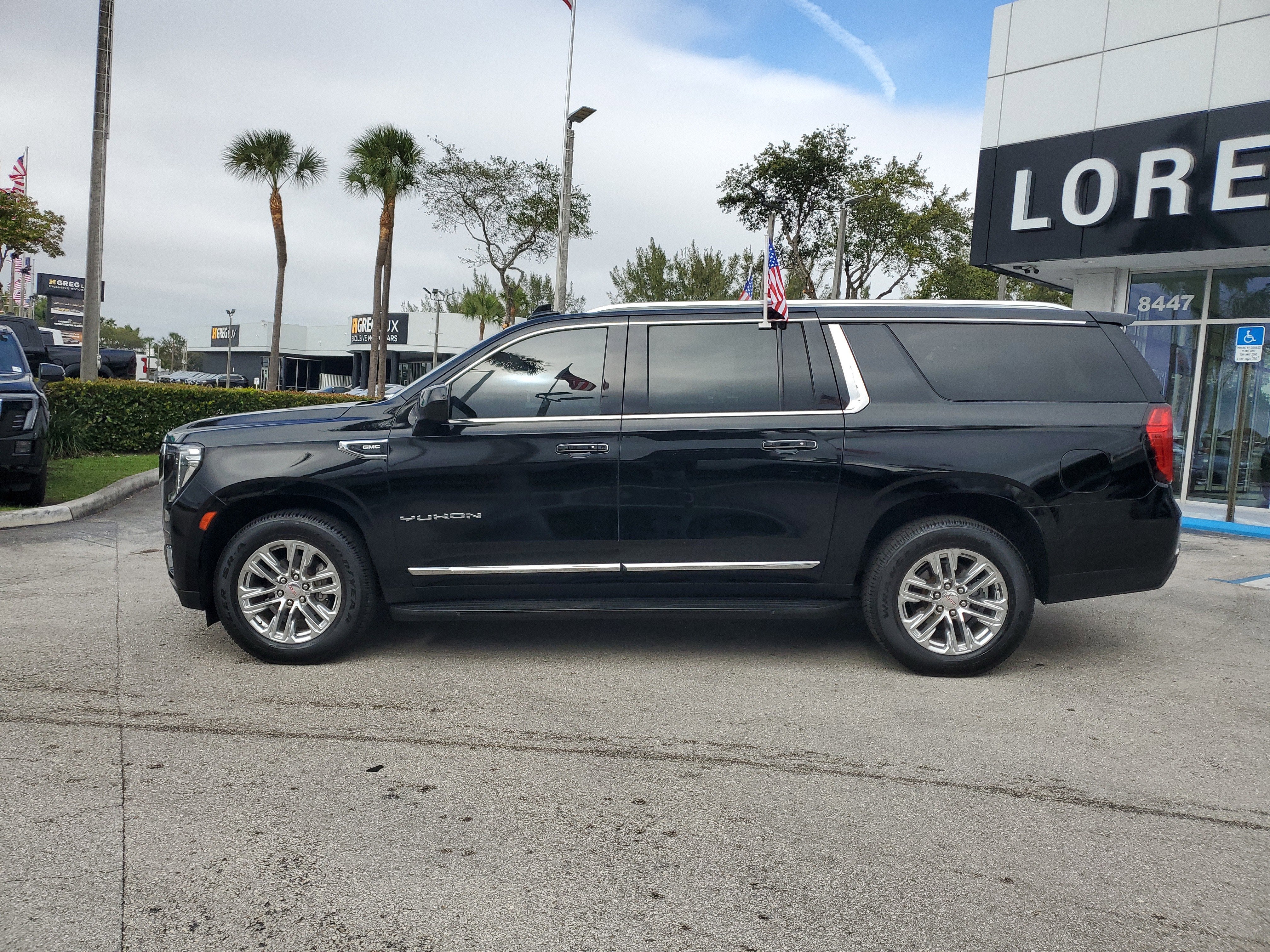 2021 GMC Yukon XL SLT