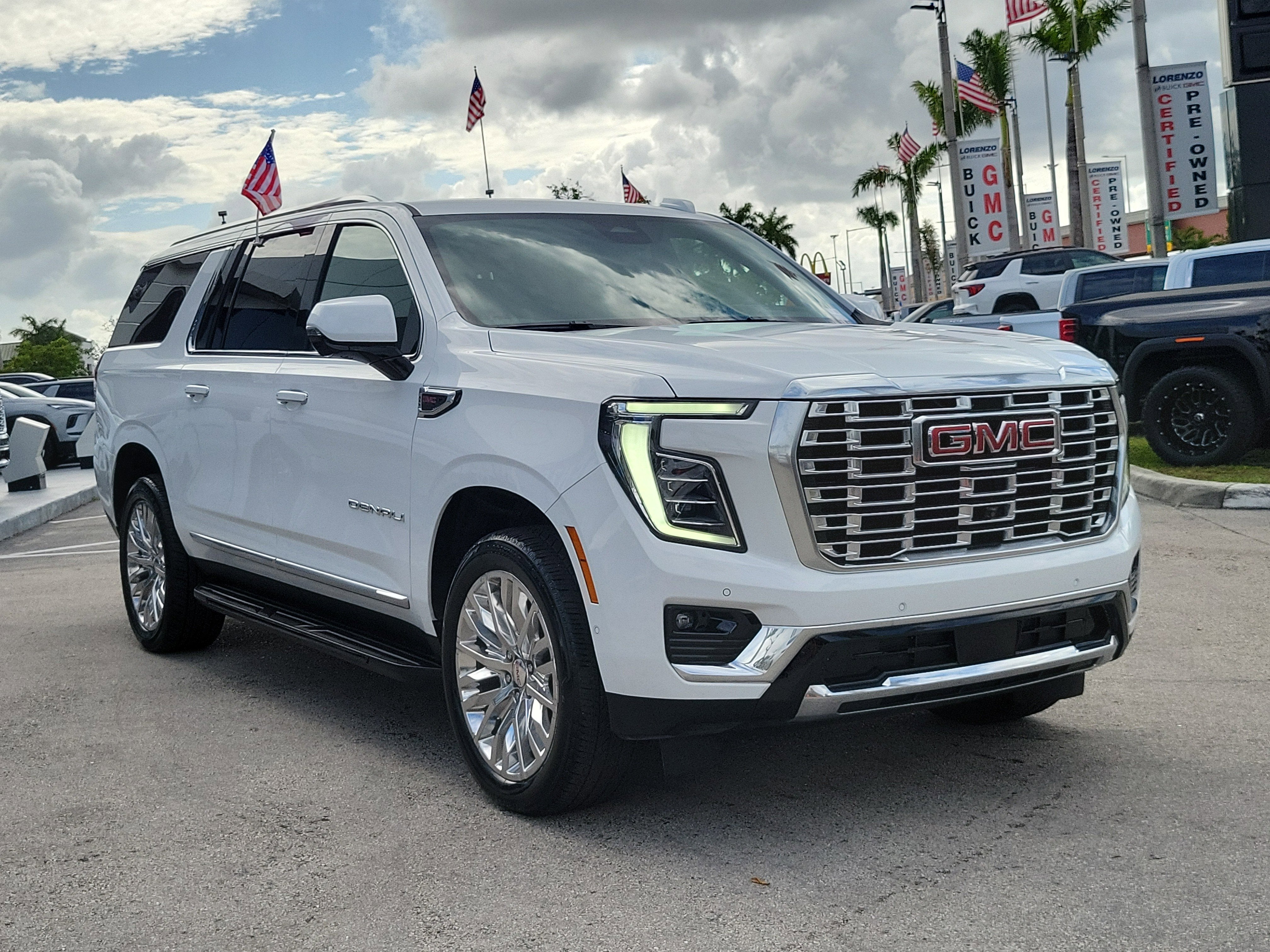 2025 GMC Yukon XL Denali