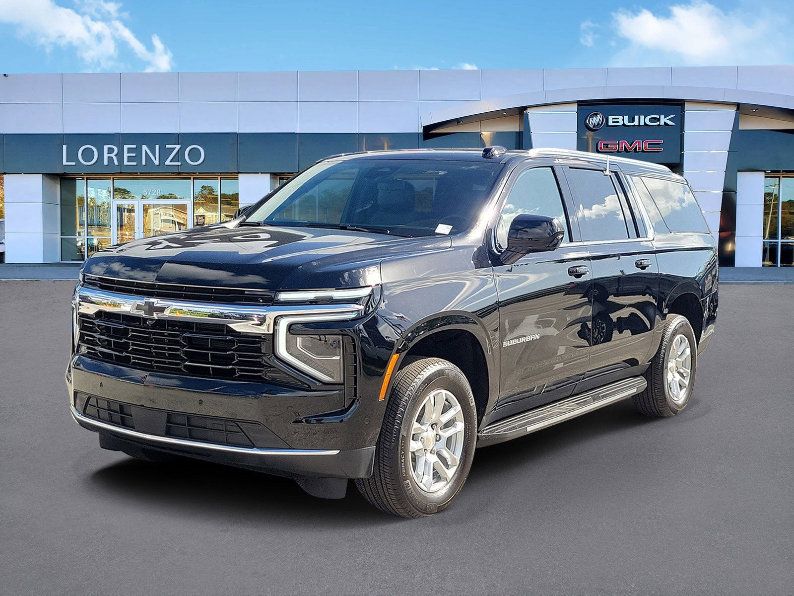 2025 Chevrolet Suburban LS