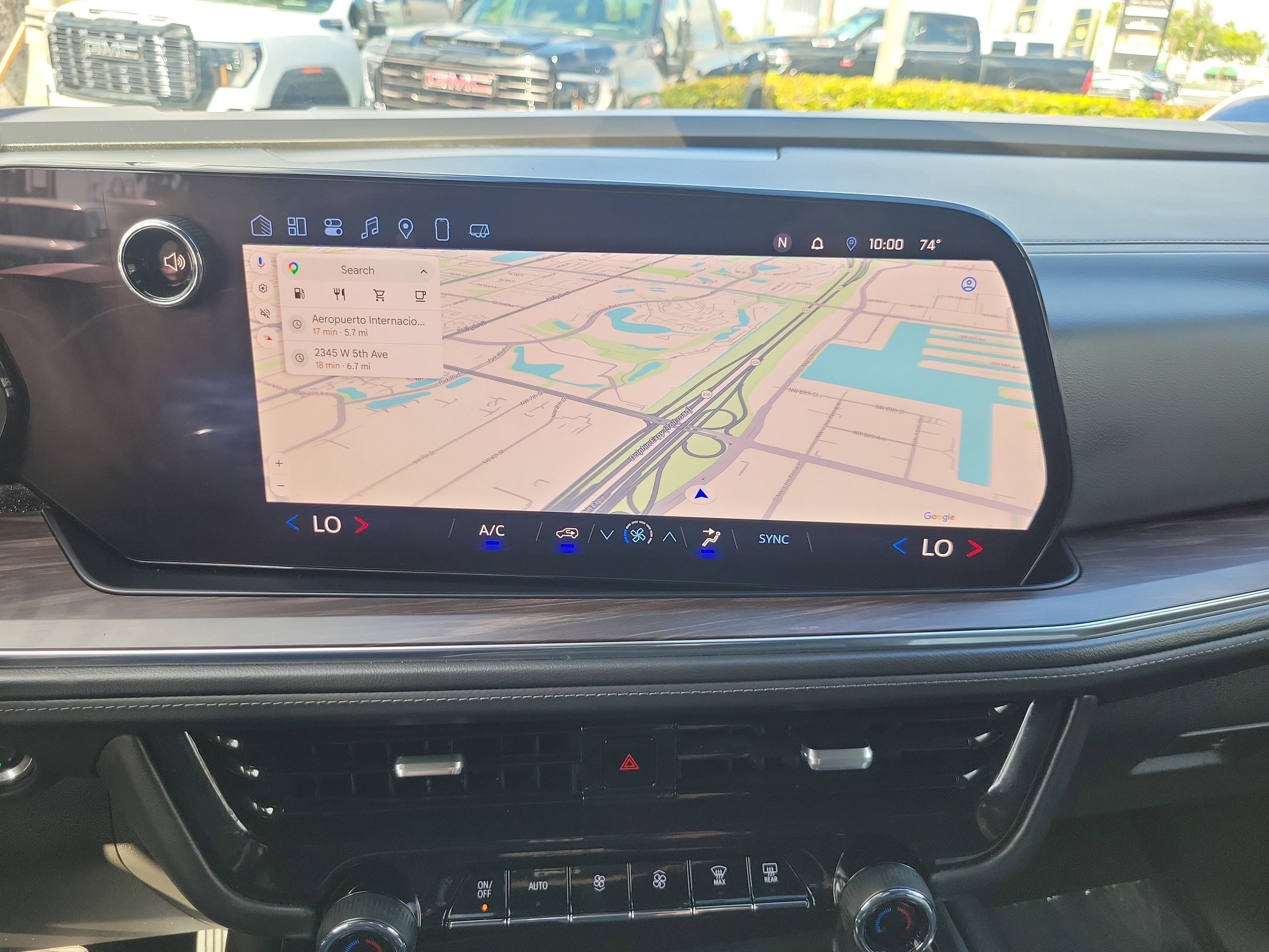 2025 Chevrolet Suburban LS