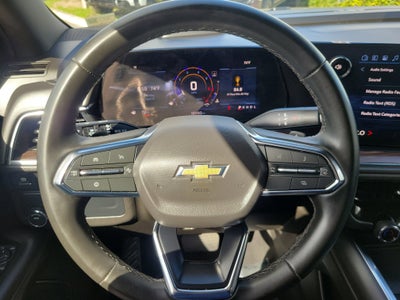 2025 Chevrolet Suburban LS