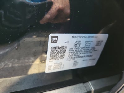 2025 Chevrolet Suburban LS