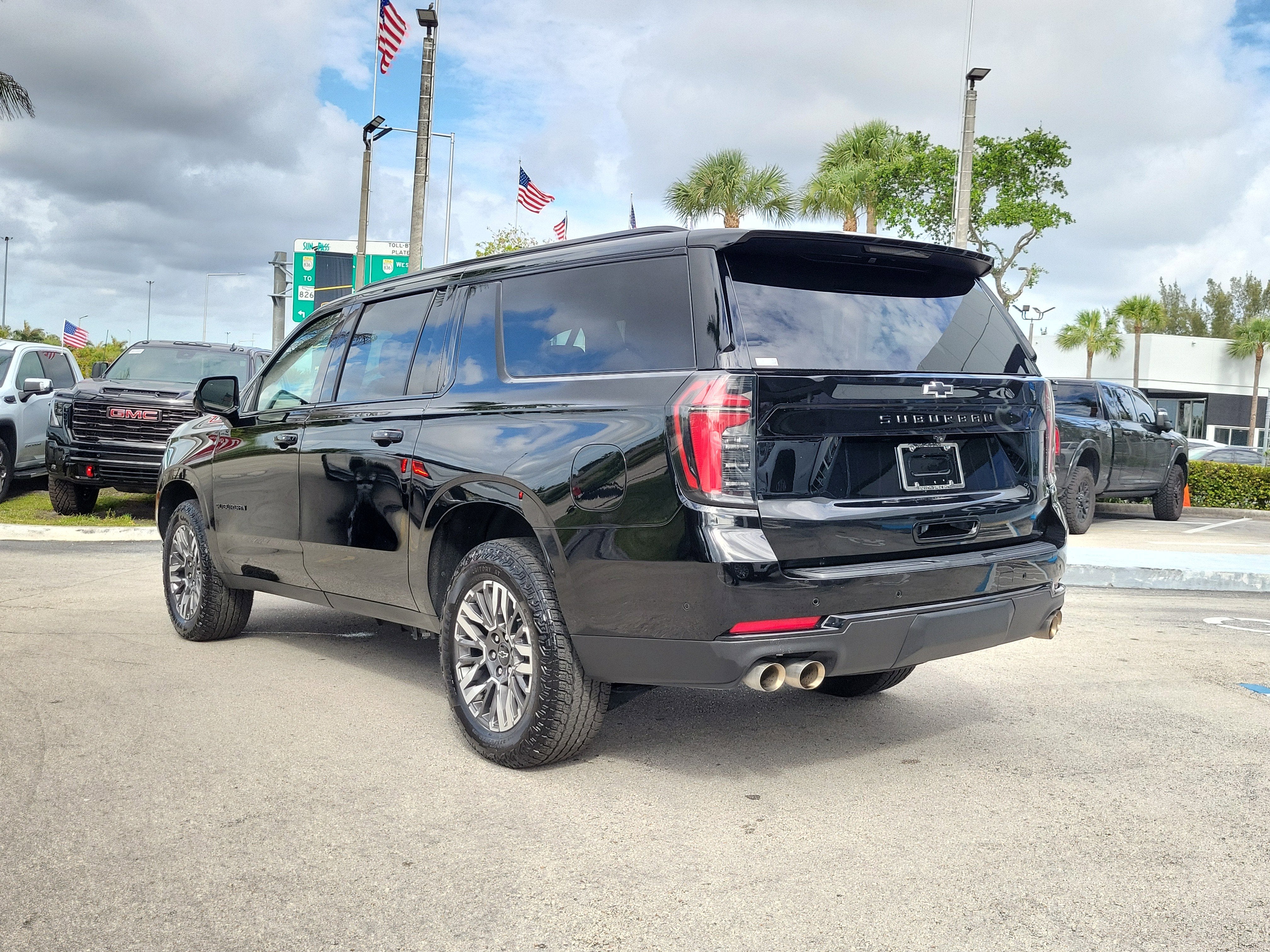 2025 Chevrolet Suburban Z71