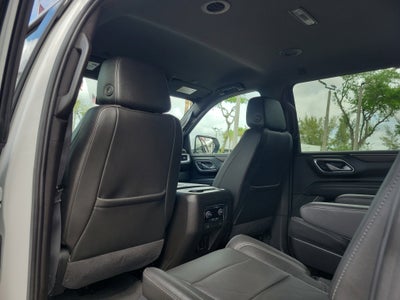 2021 Chevrolet Suburban LT