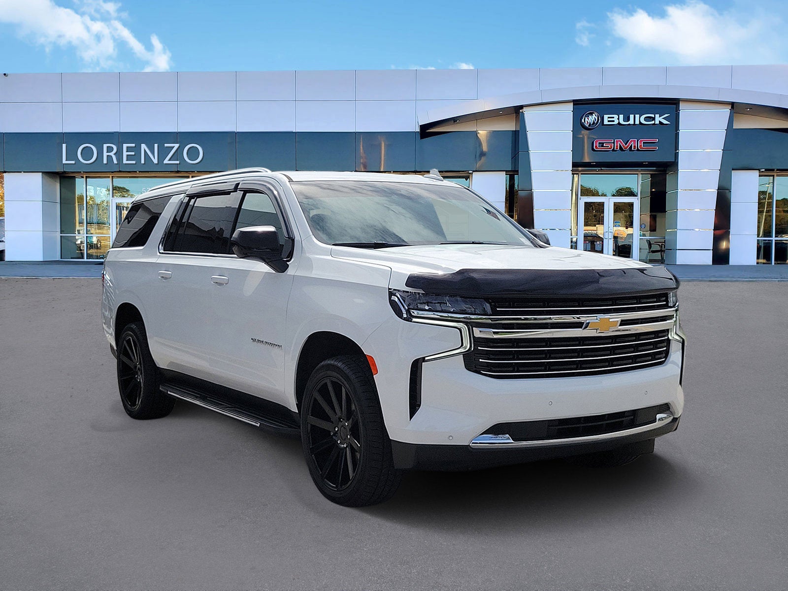 2023 Chevrolet Suburban LT