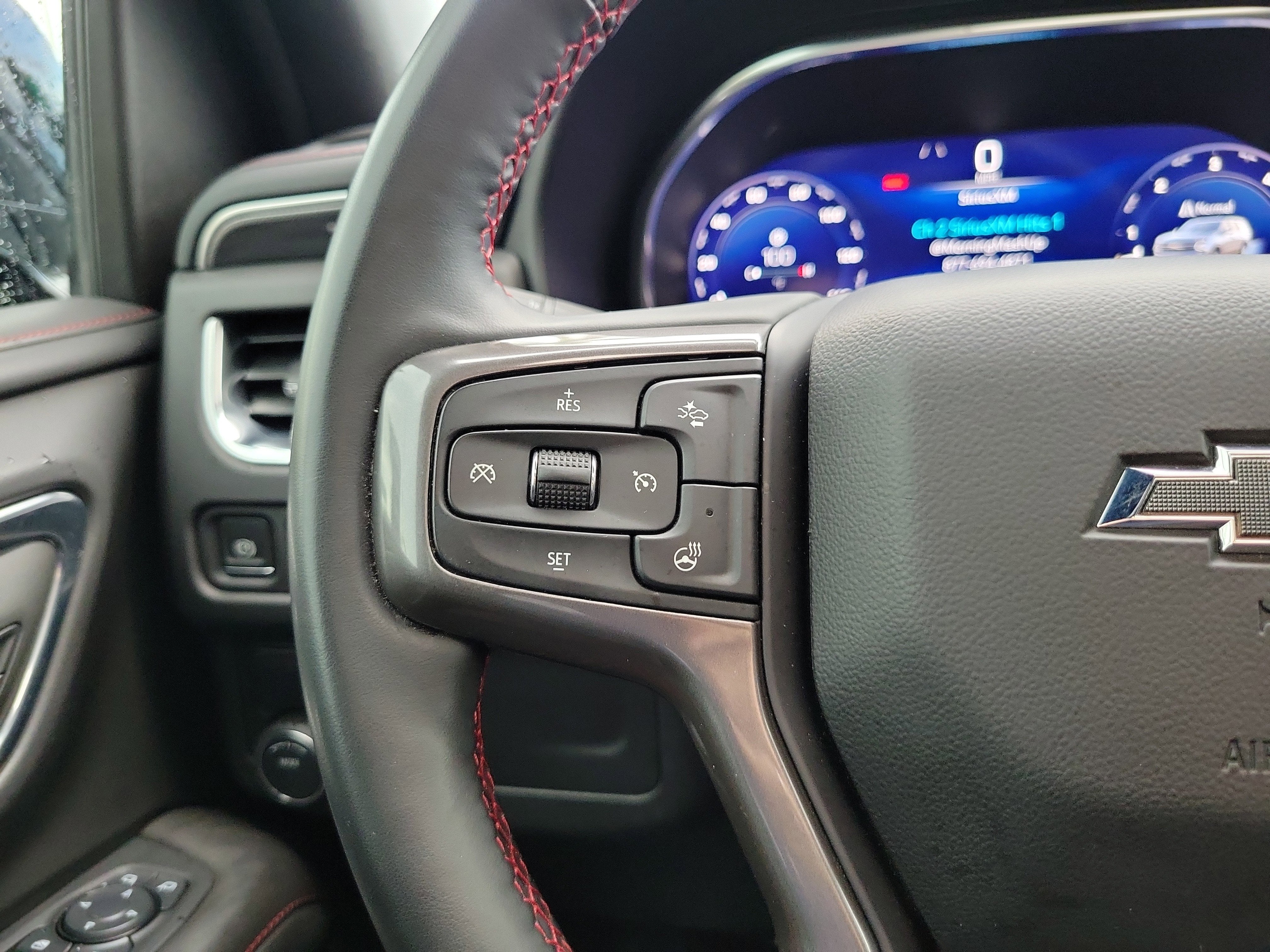 2024 Chevrolet Suburban RST