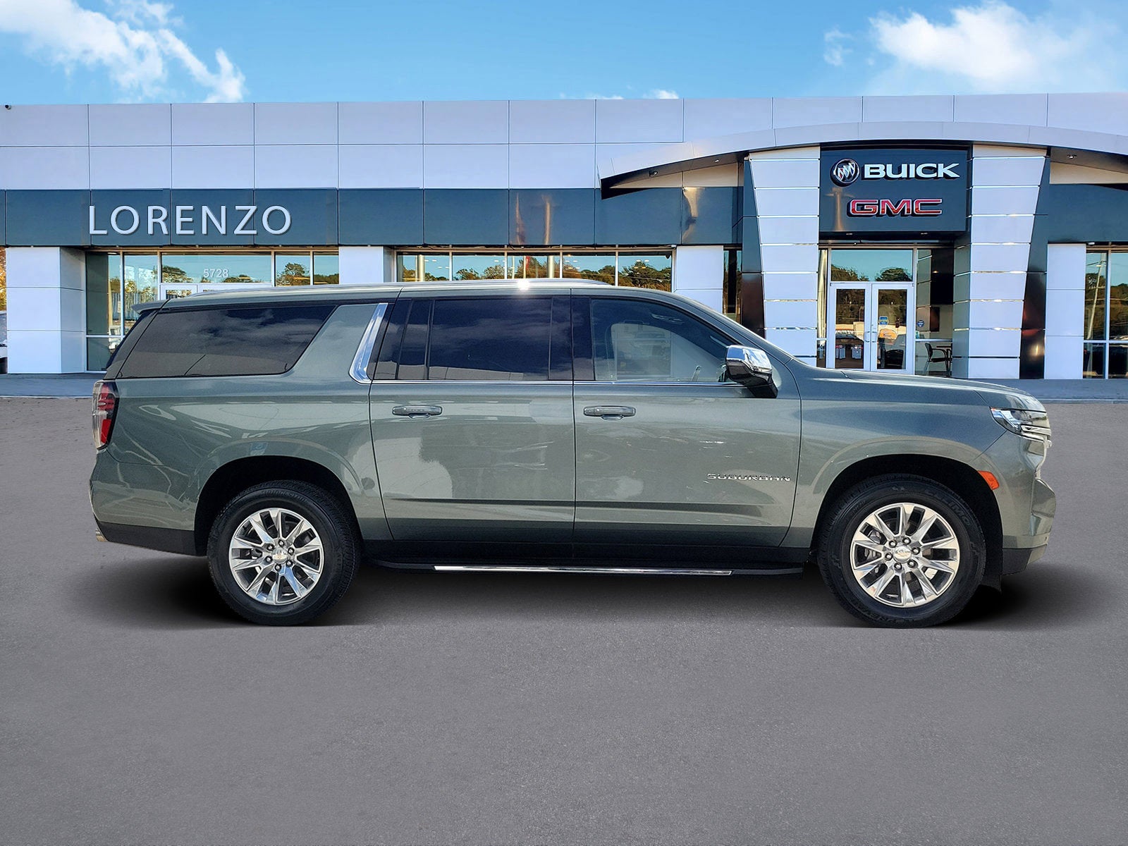 2023 Chevrolet Suburban Premier