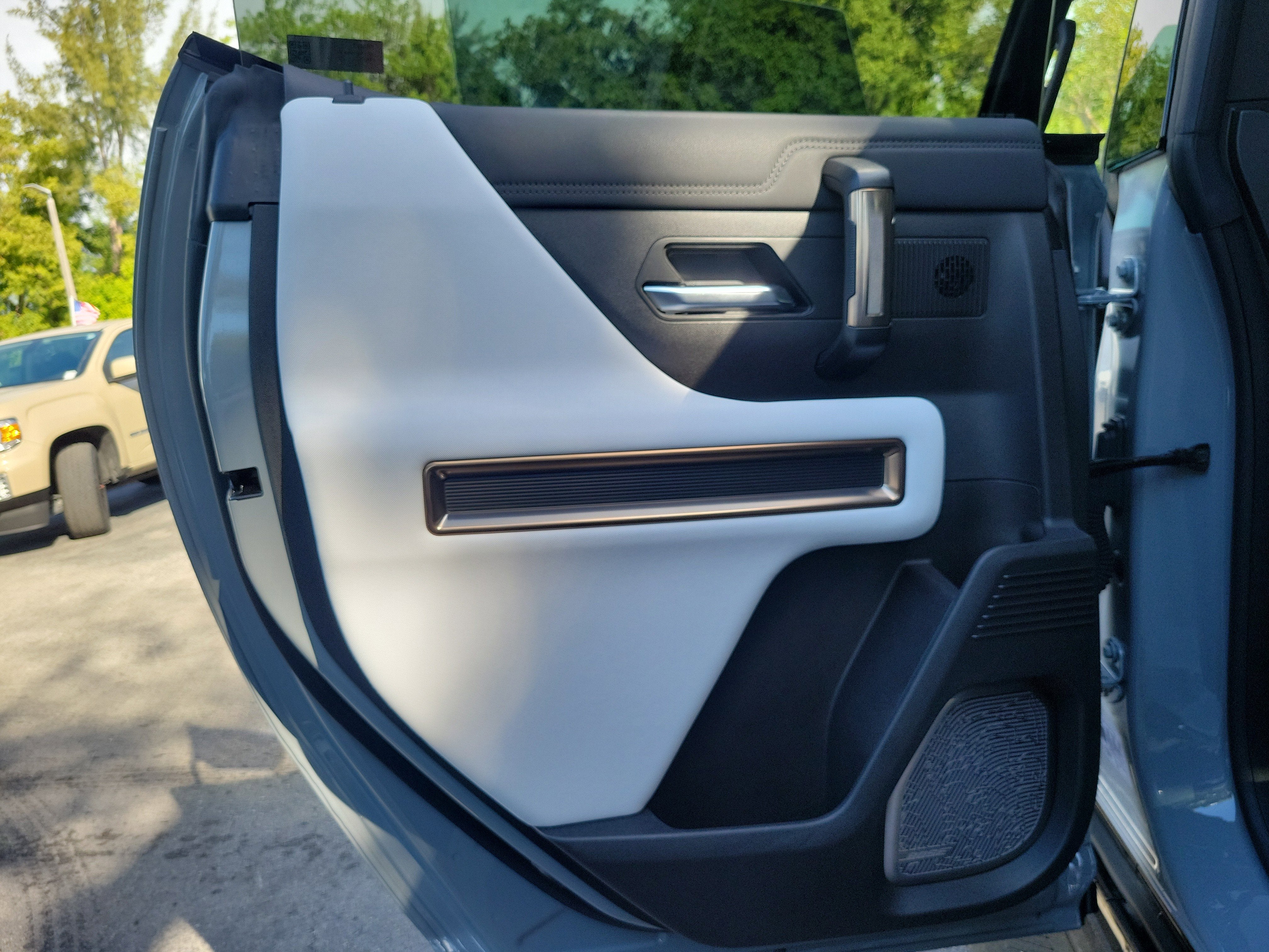 2025 GMC HUMMER EV Pickup 2X