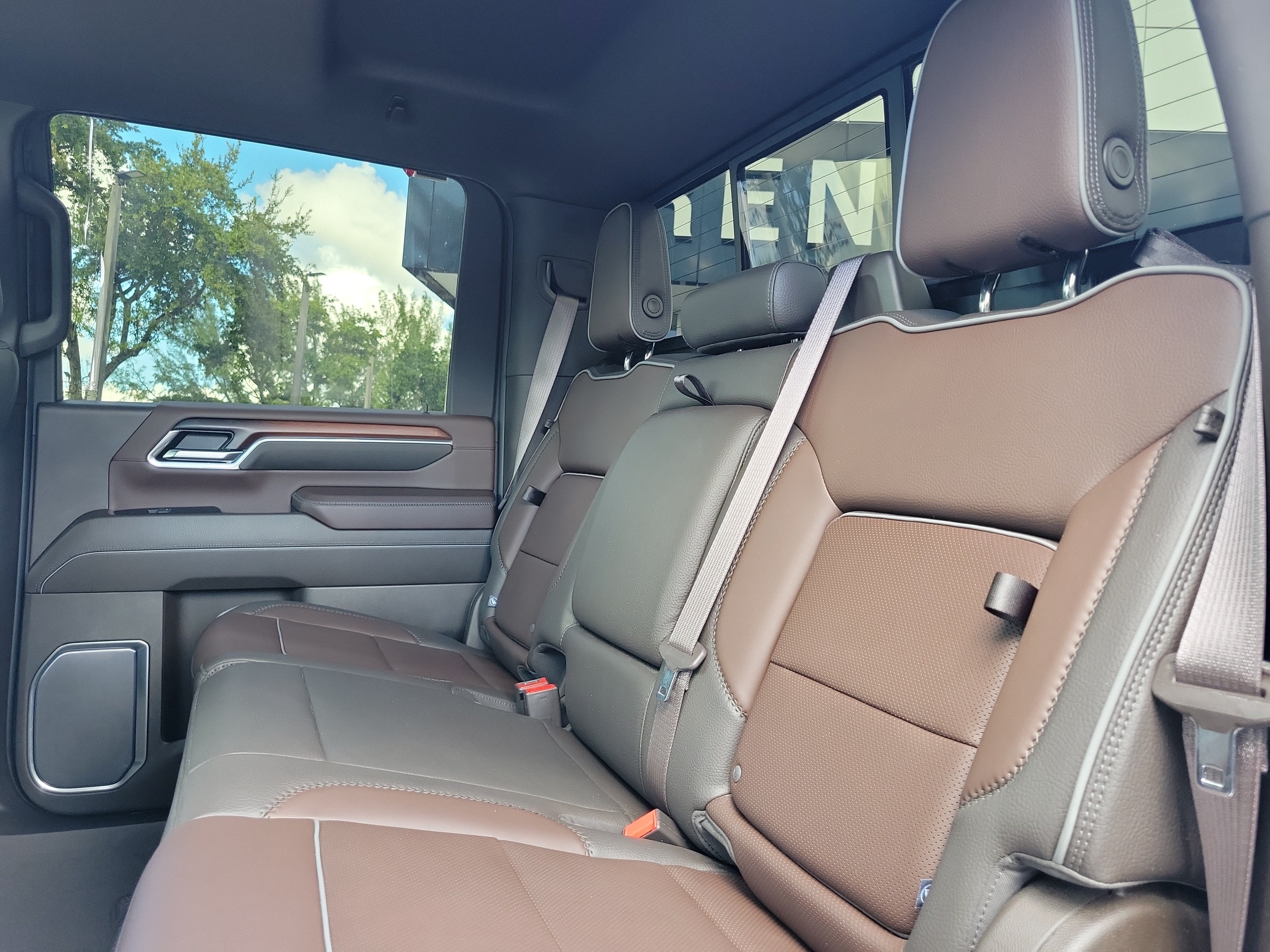 2024 GMC Sierra 2500 HD Denali