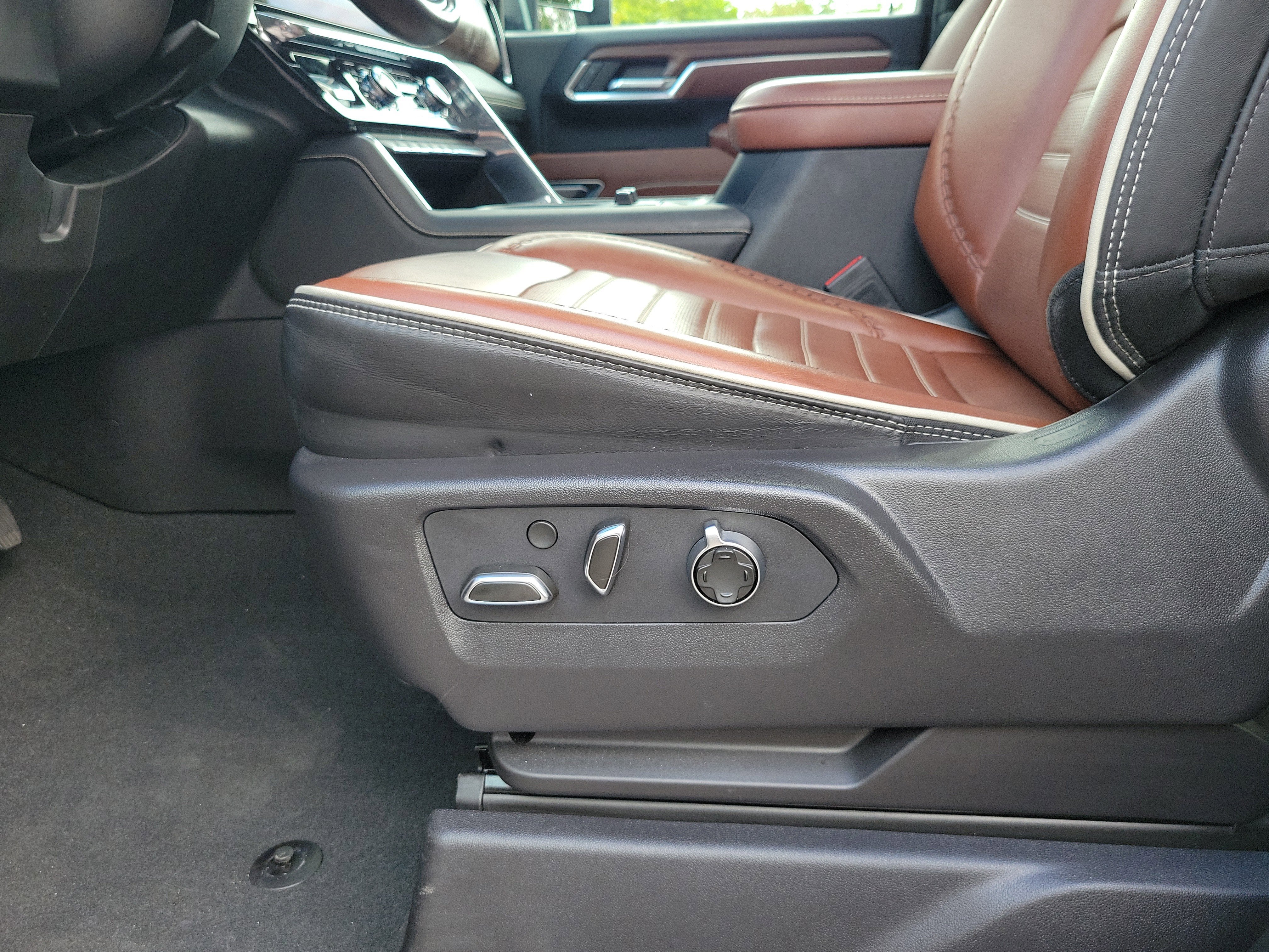 2024 GMC Sierra 3500 HD Denali Ultimate DRW