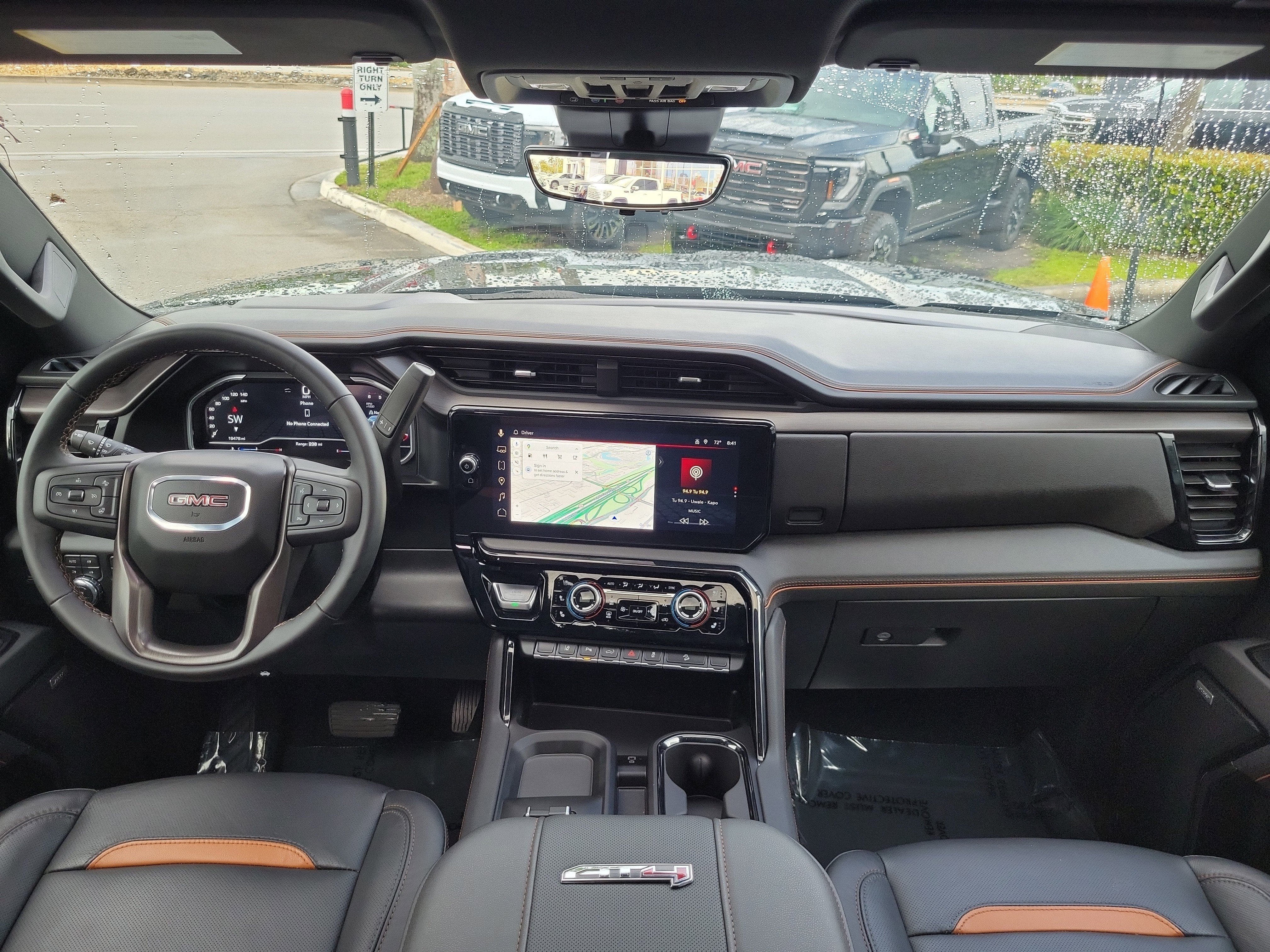 2025 GMC Sierra 2500 HD AT4