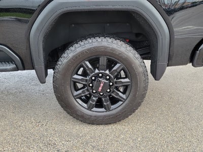 2025 GMC Sierra 2500 HD AT4