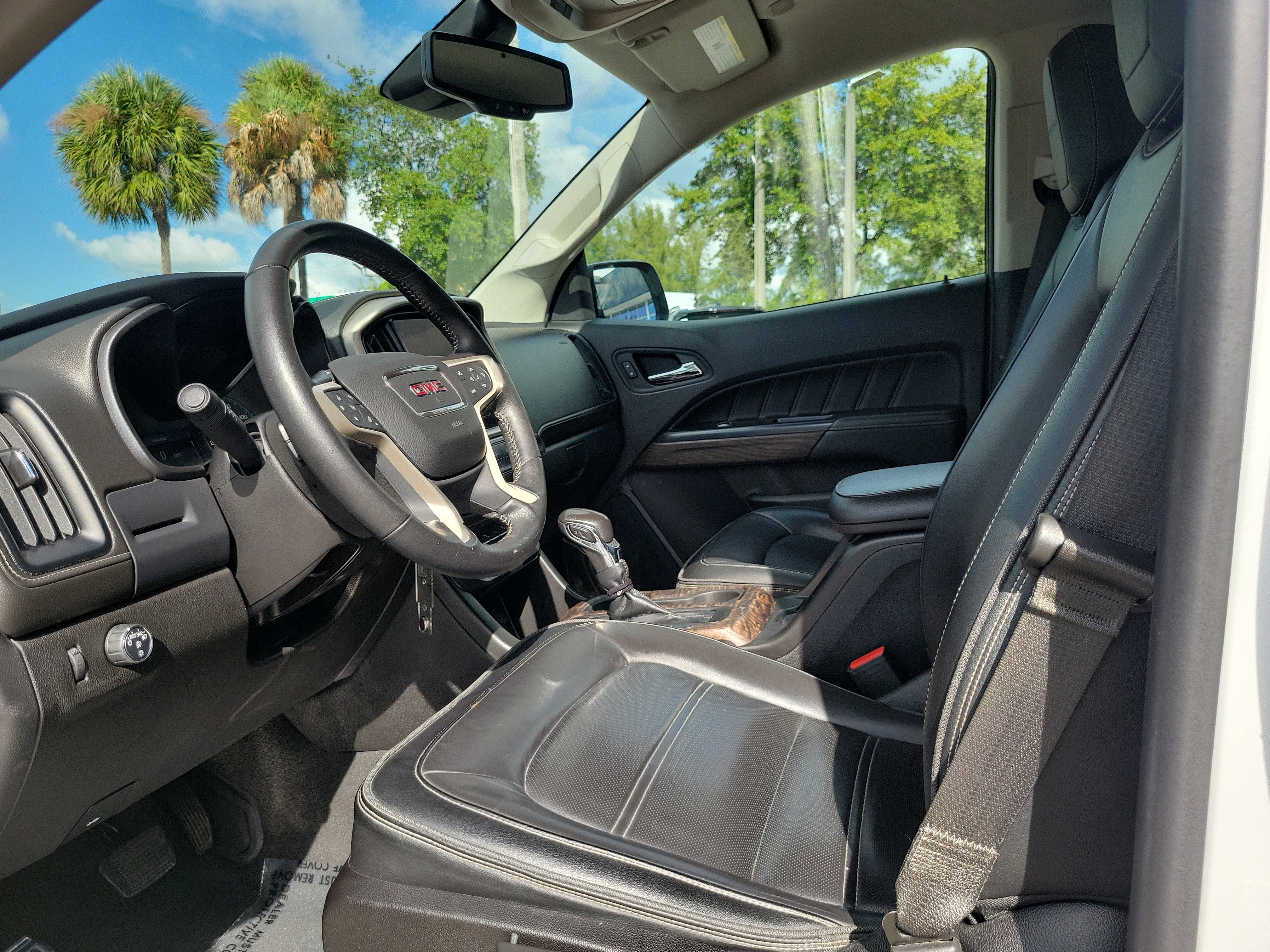 2022 GMC Canyon Denali