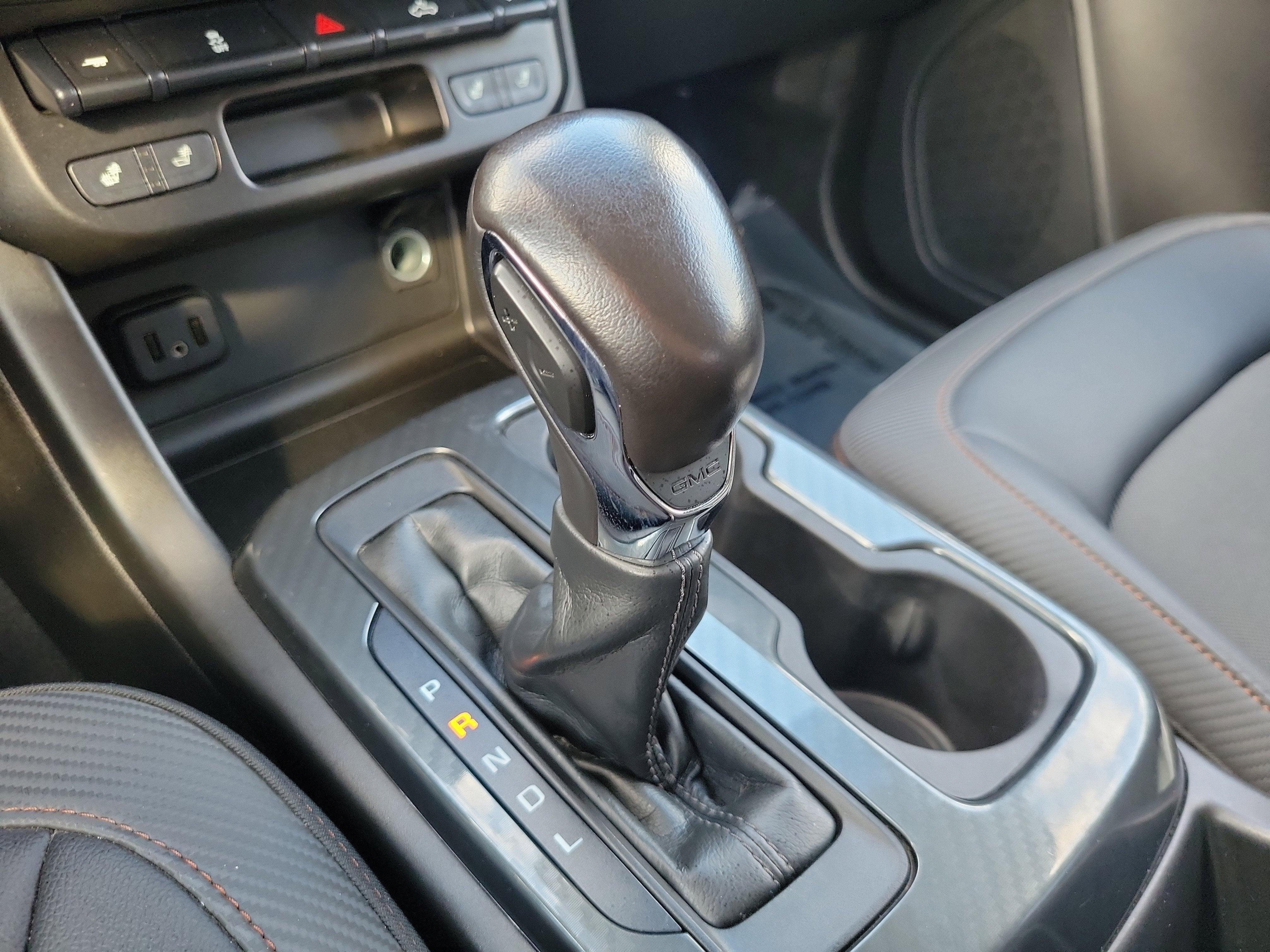 2022 GMC Canyon AT4 - Cloth