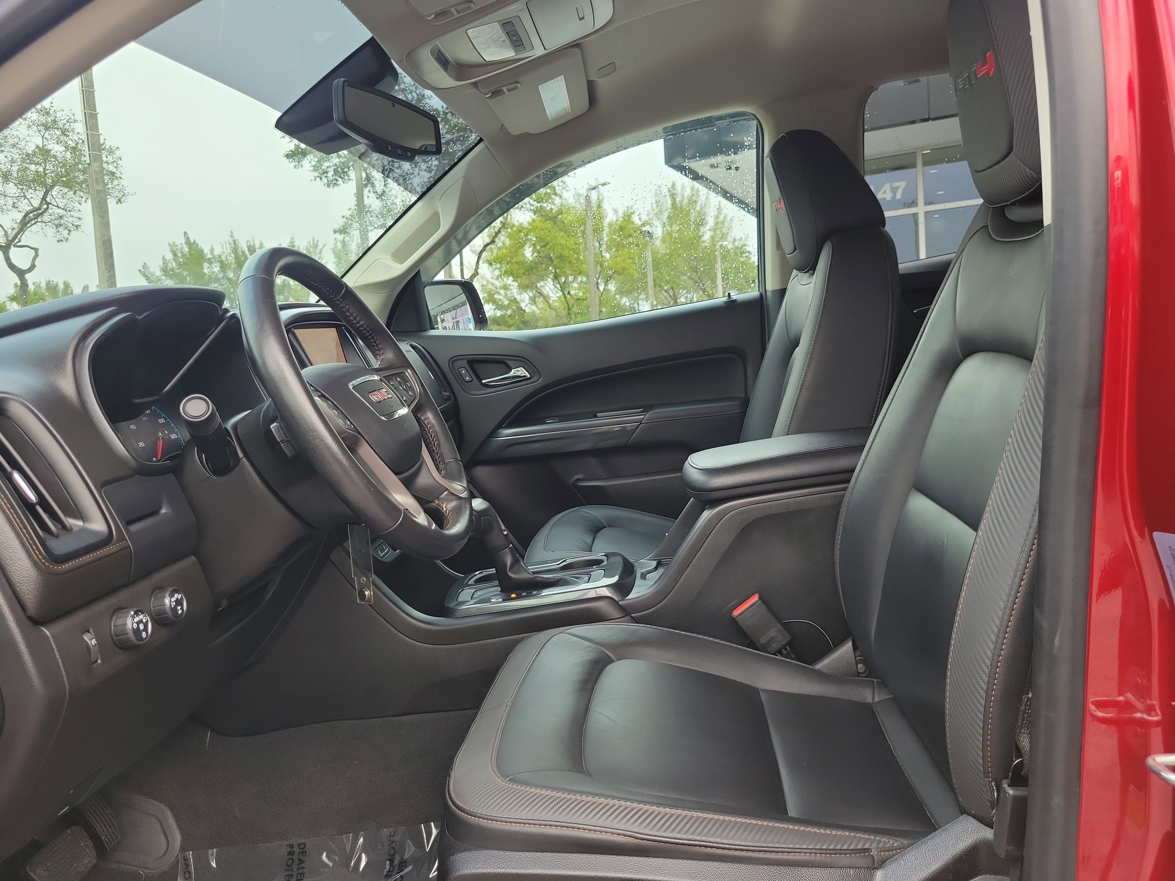 2021 GMC Canyon AT4 - Leather